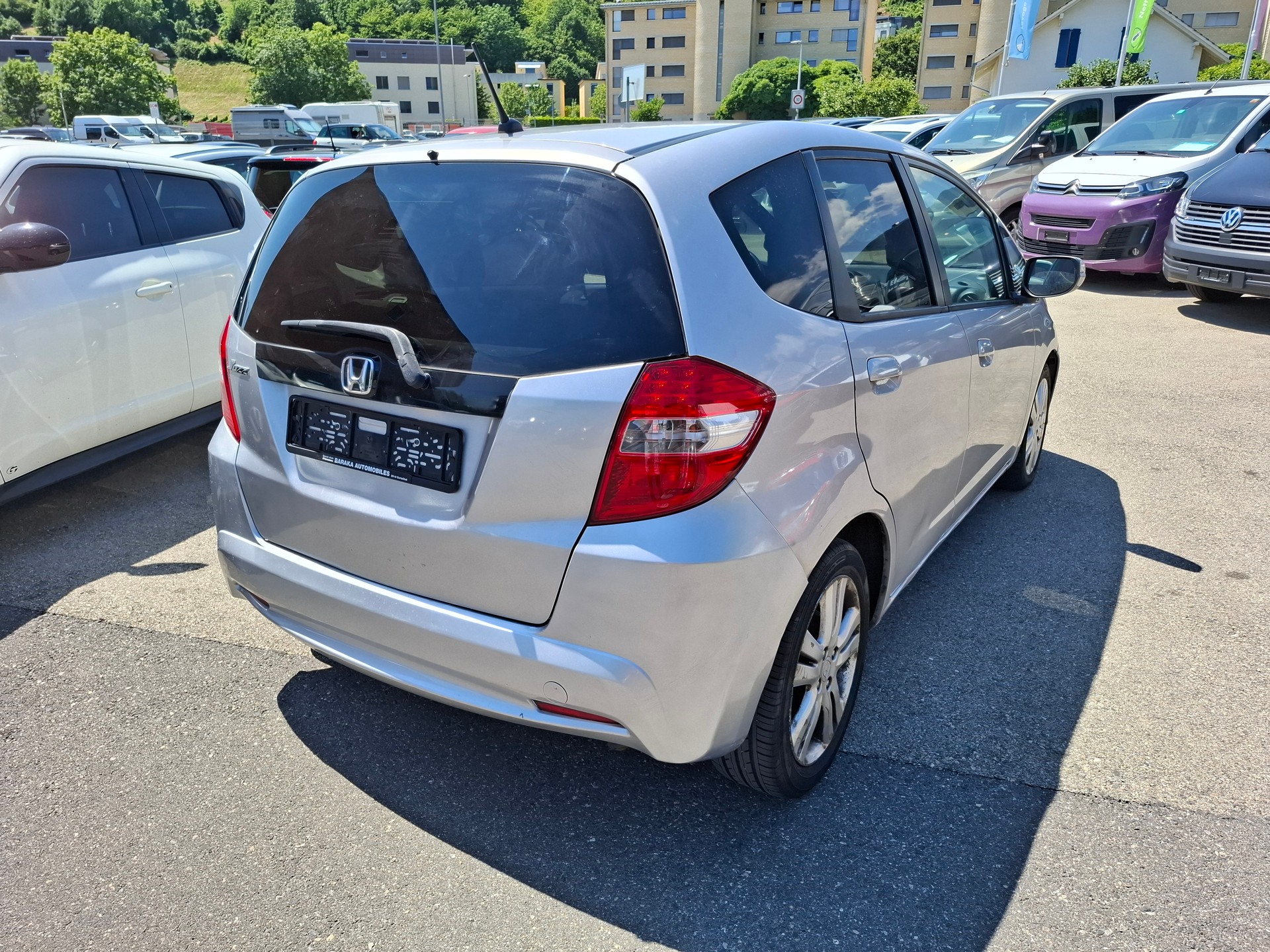 HONDA Jazz 1.4i Elegance CVT-image-1