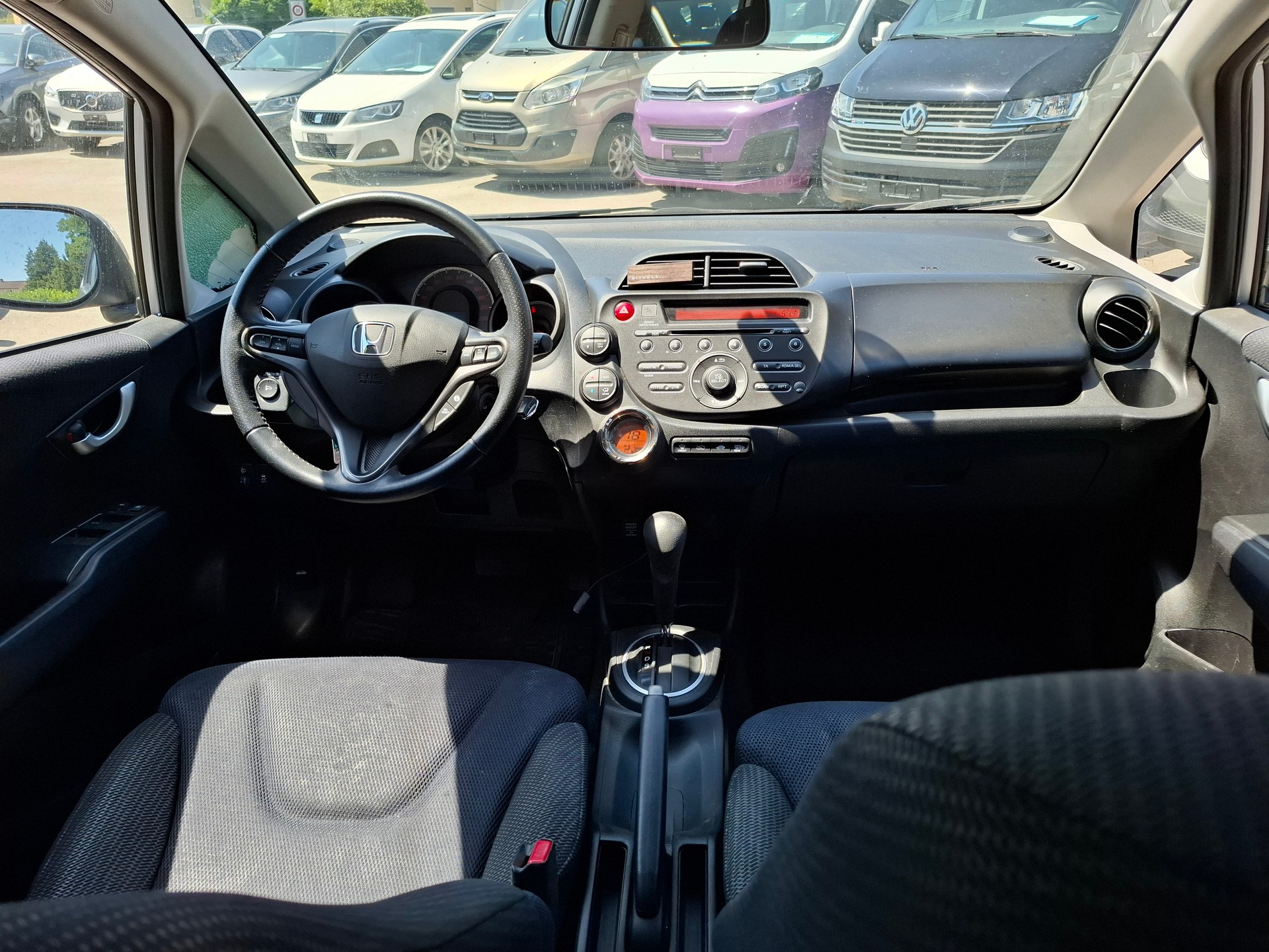 HONDA Jazz 1.4i Elegance CVT-image-9