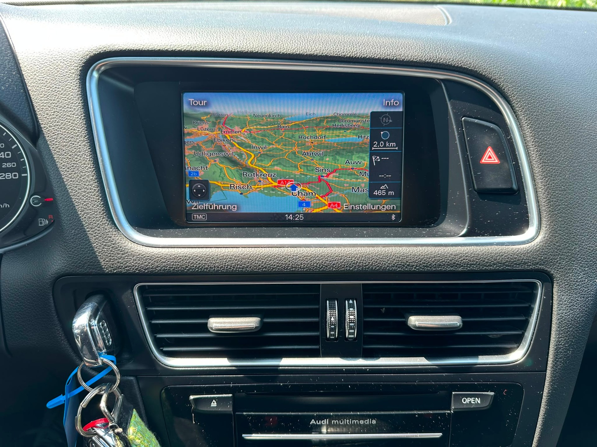 AUDI Q5 3.0 TDI S-Line quattro S-tronic-image-17