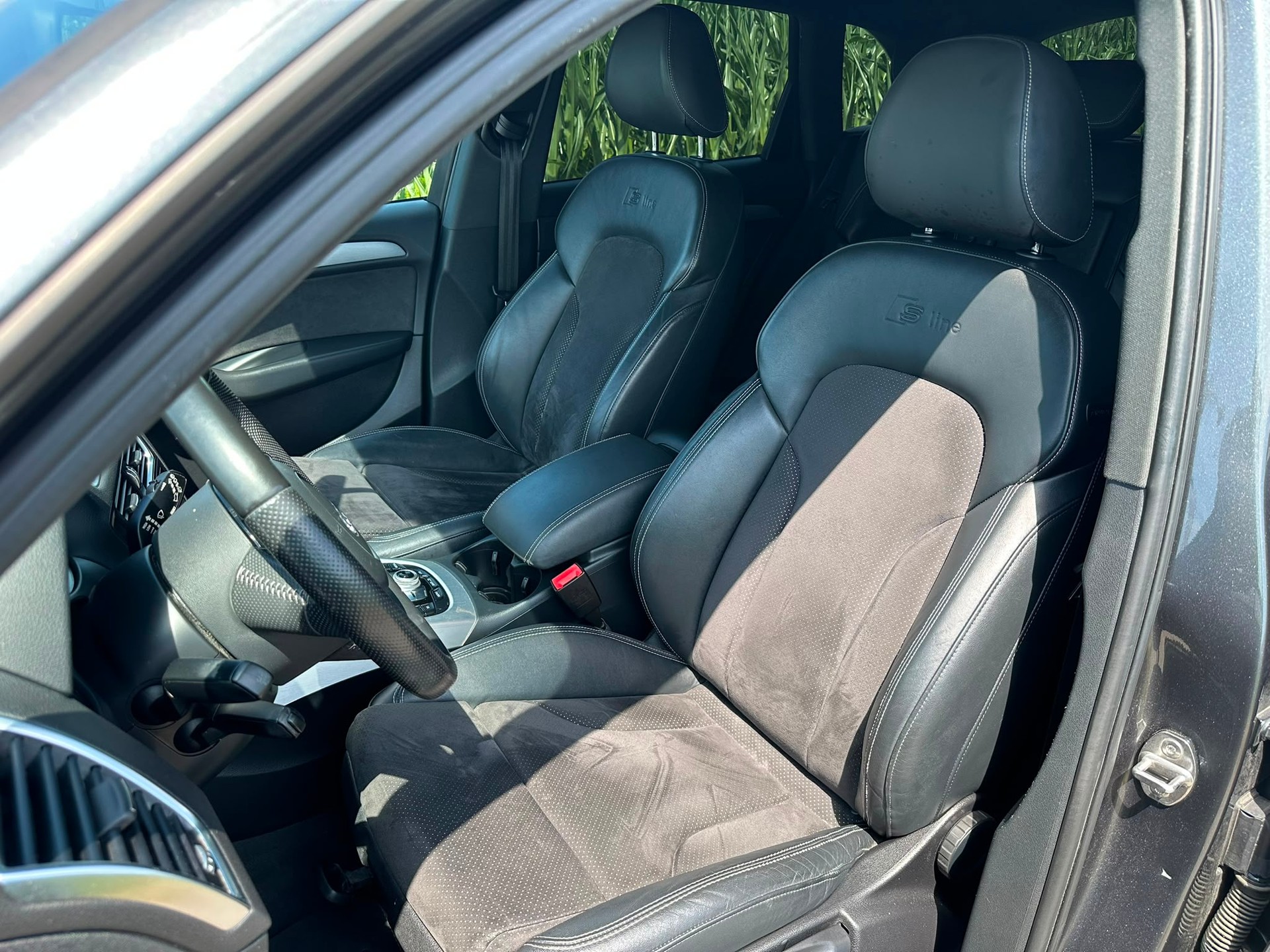 AUDI Q5 3.0 TDI S-Line quattro S-tronic-image-9
