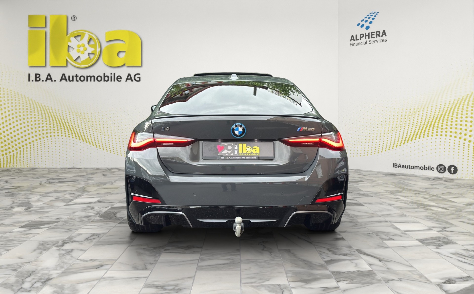 BMW i4 M50 M Sport Pro (CH) INDIVIDUAL-showroom-element-3