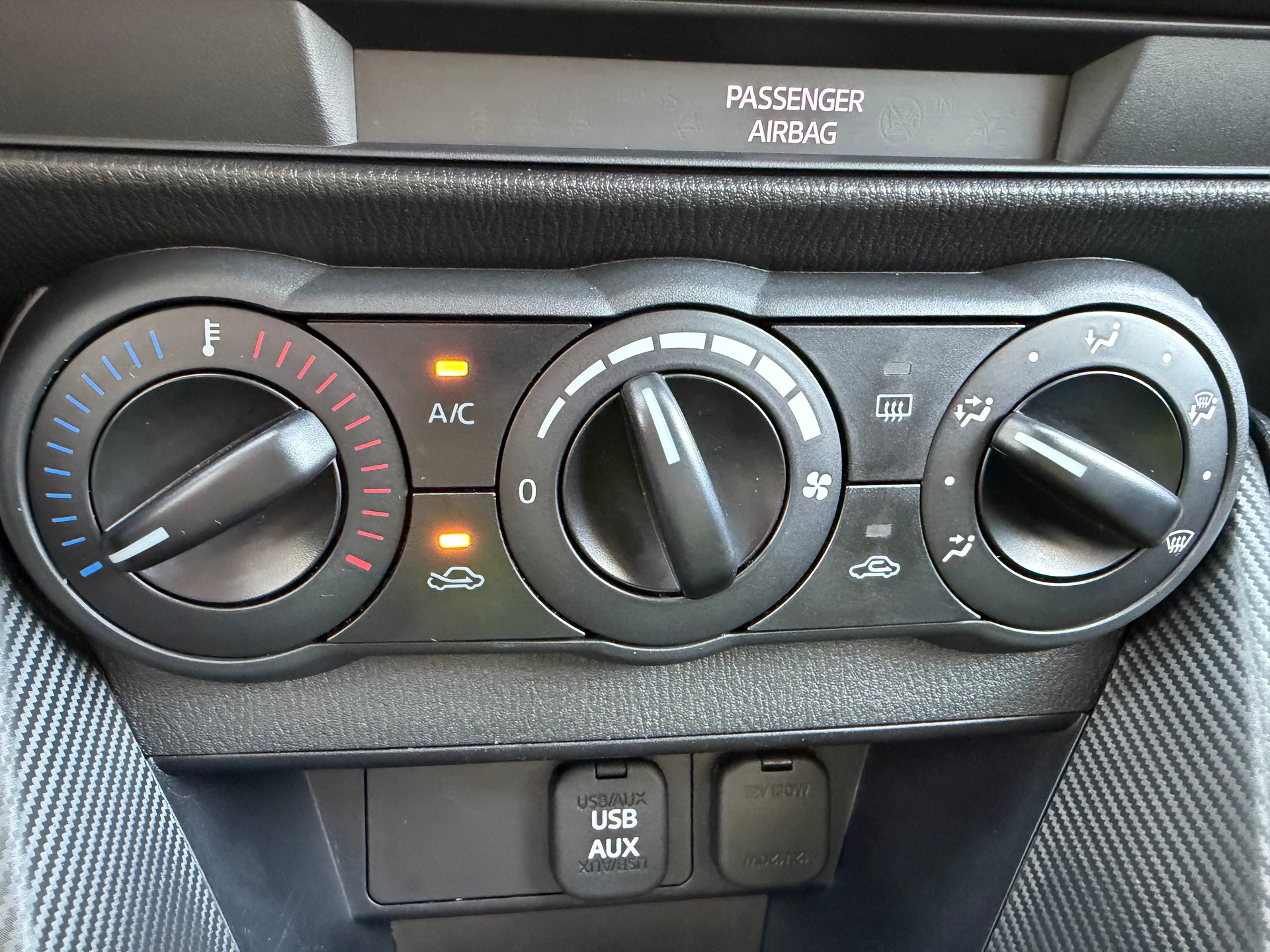 MAZDA 2 SKYACTIV-G 75 Challenge-image-15