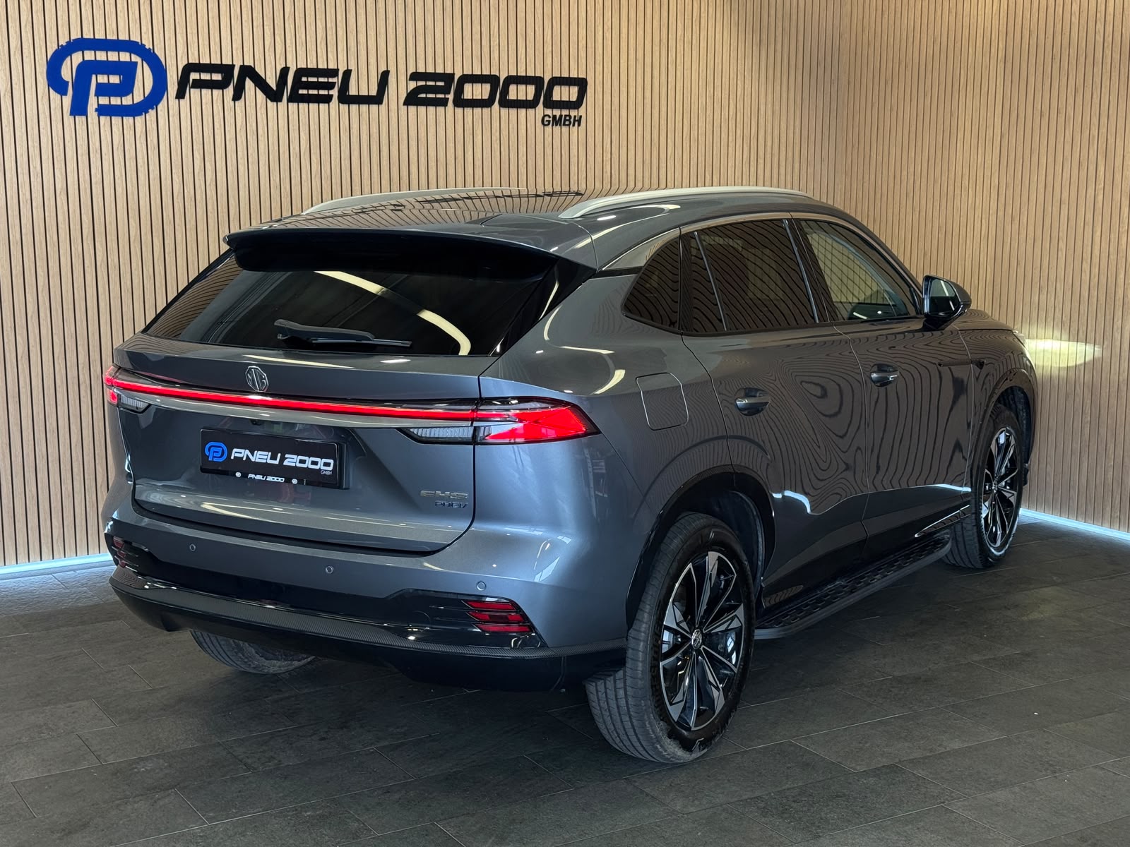 MG HS 1.5 T PHEV Comfort-image-4