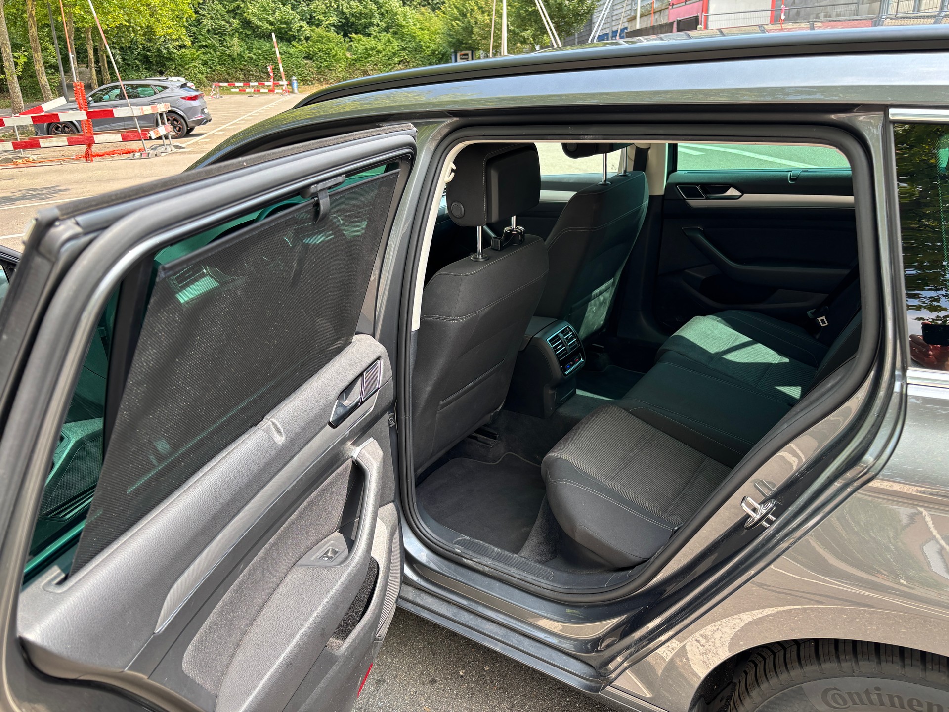 VW Passat Variant 1.8 TSI Comfortline DSG-image-9