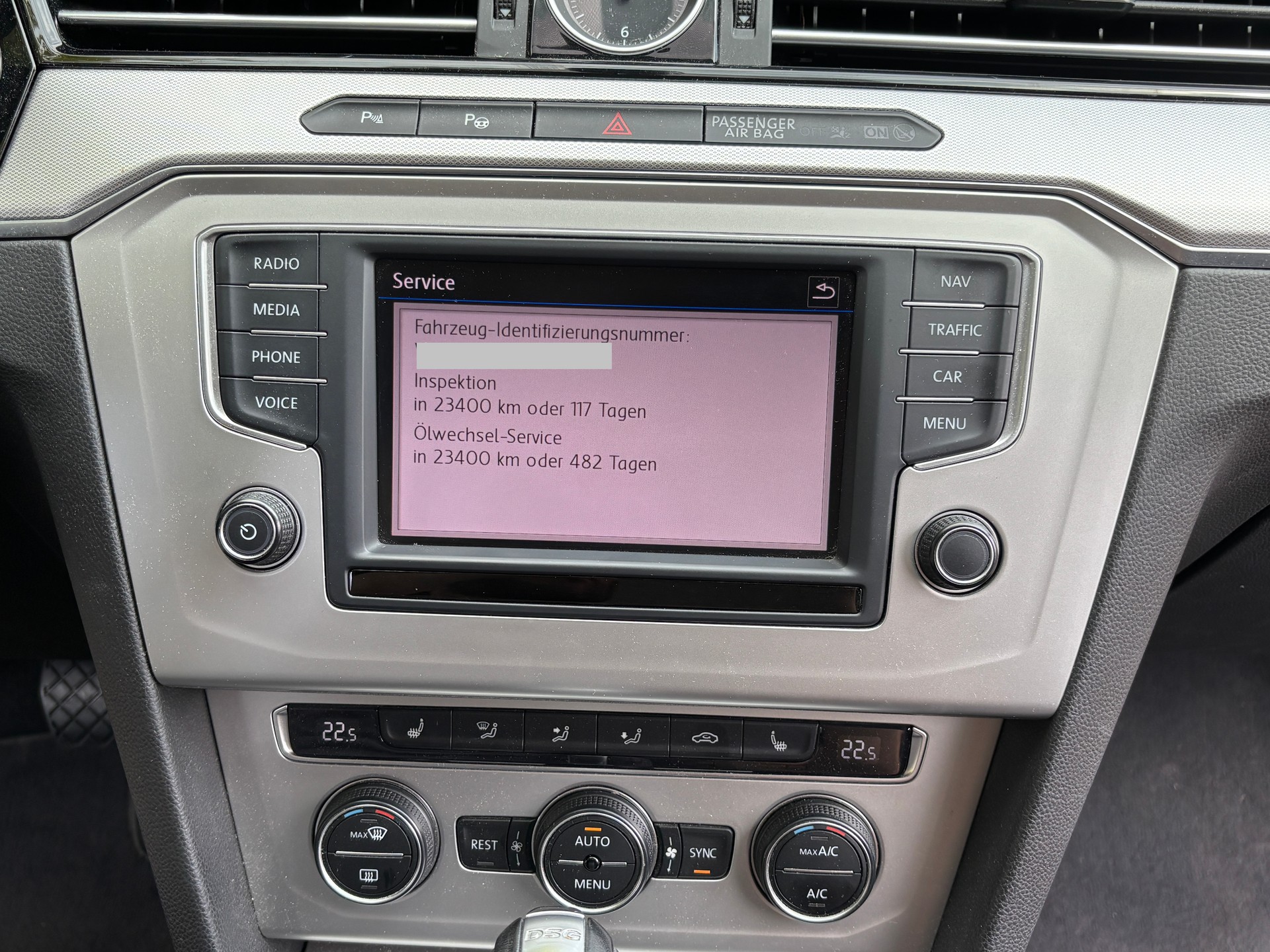 VW Passat Variant 1.8 TSI Comfortline DSG-image-15