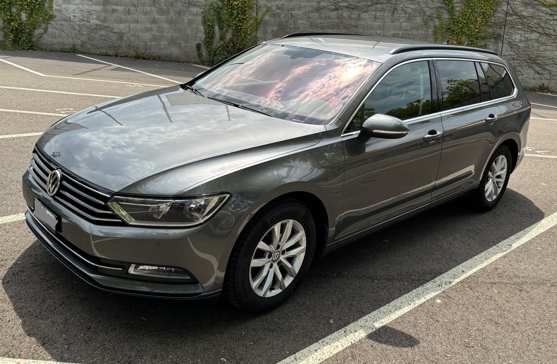 VW Passat Variant 1.8 TSI Comfortline DSG-image-0