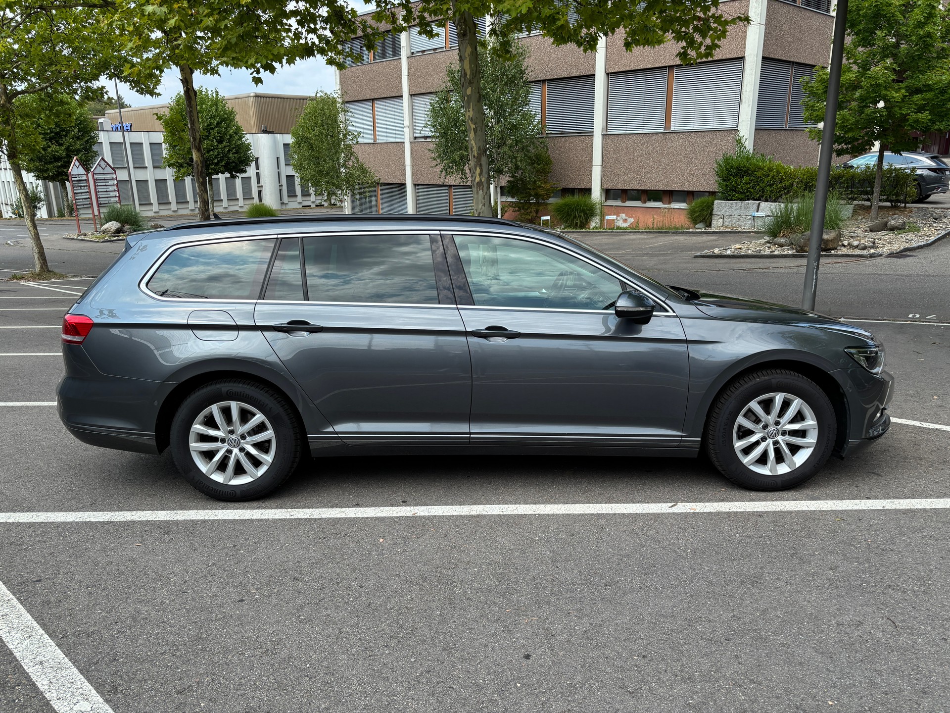 VW Passat Variant 1.8 TSI Comfortline DSG-image-7