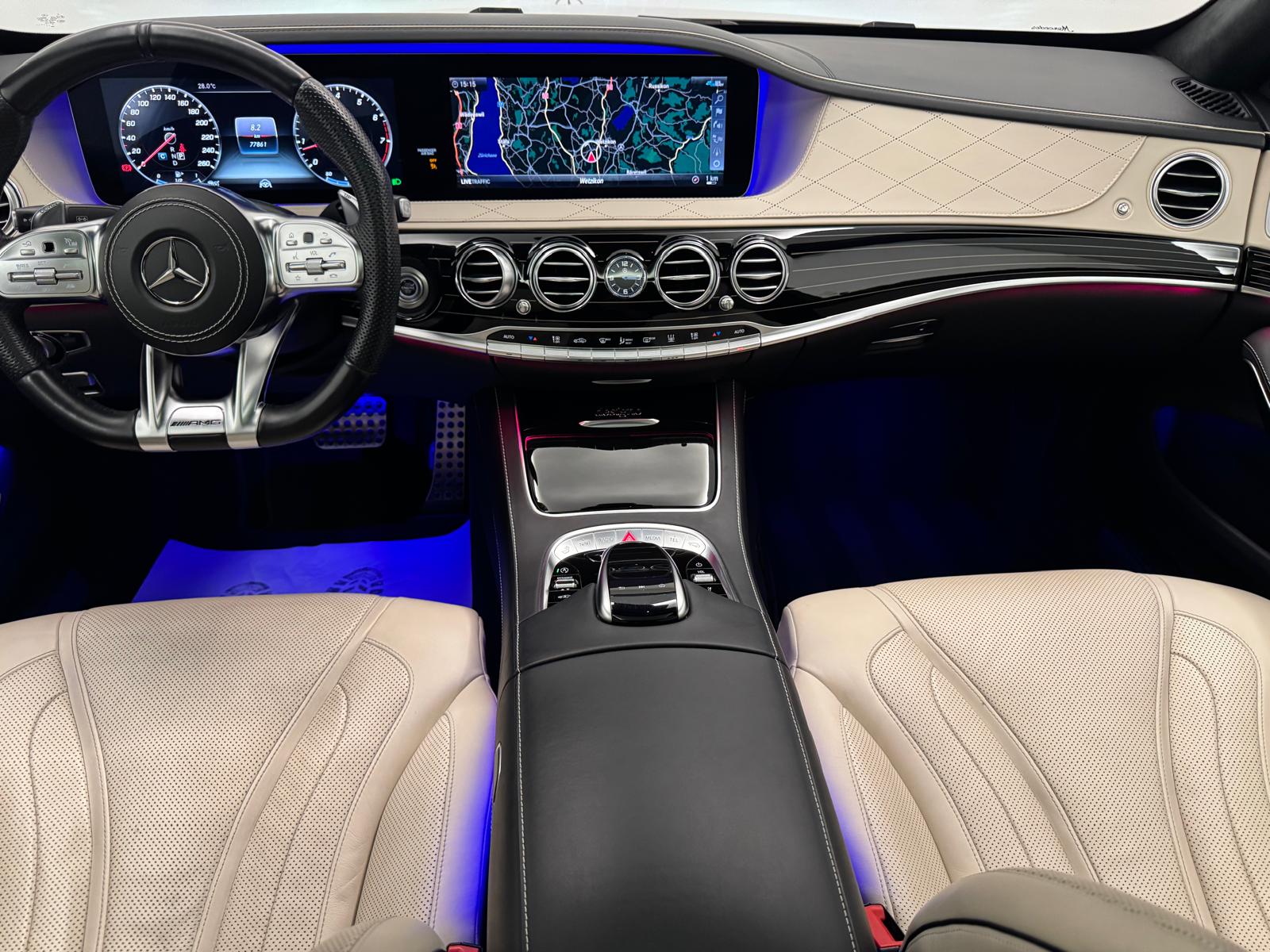 MERCEDES-BENZ V8 AMG Line 4matic lang-image-13