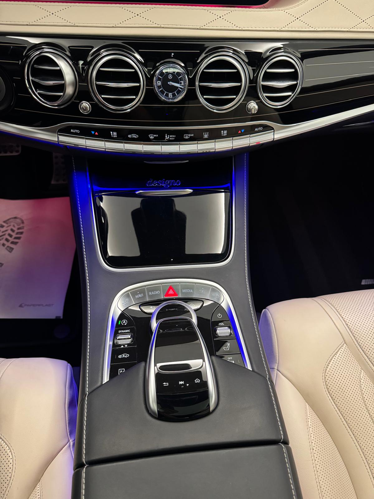 MERCEDES-BENZ V8 AMG Line 4matic lang-image-26