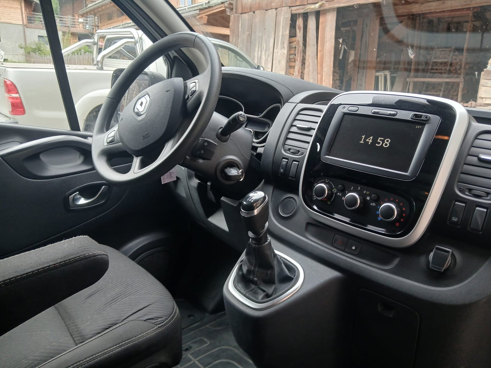 Renault Trafic dCi120 2.0 Busin. — photo 8