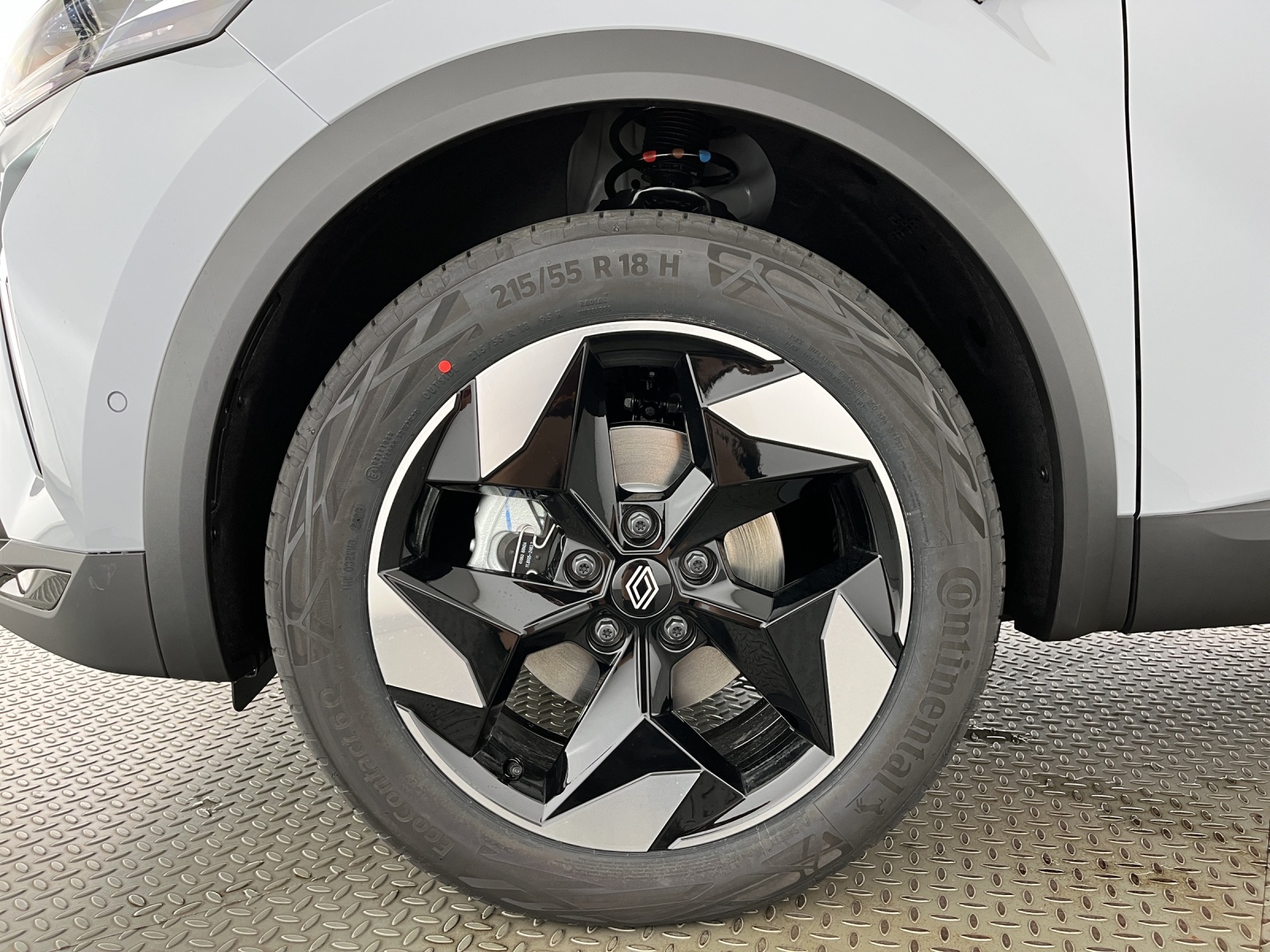 RENAULT Captur 1.8 E-Tech techno-image-5