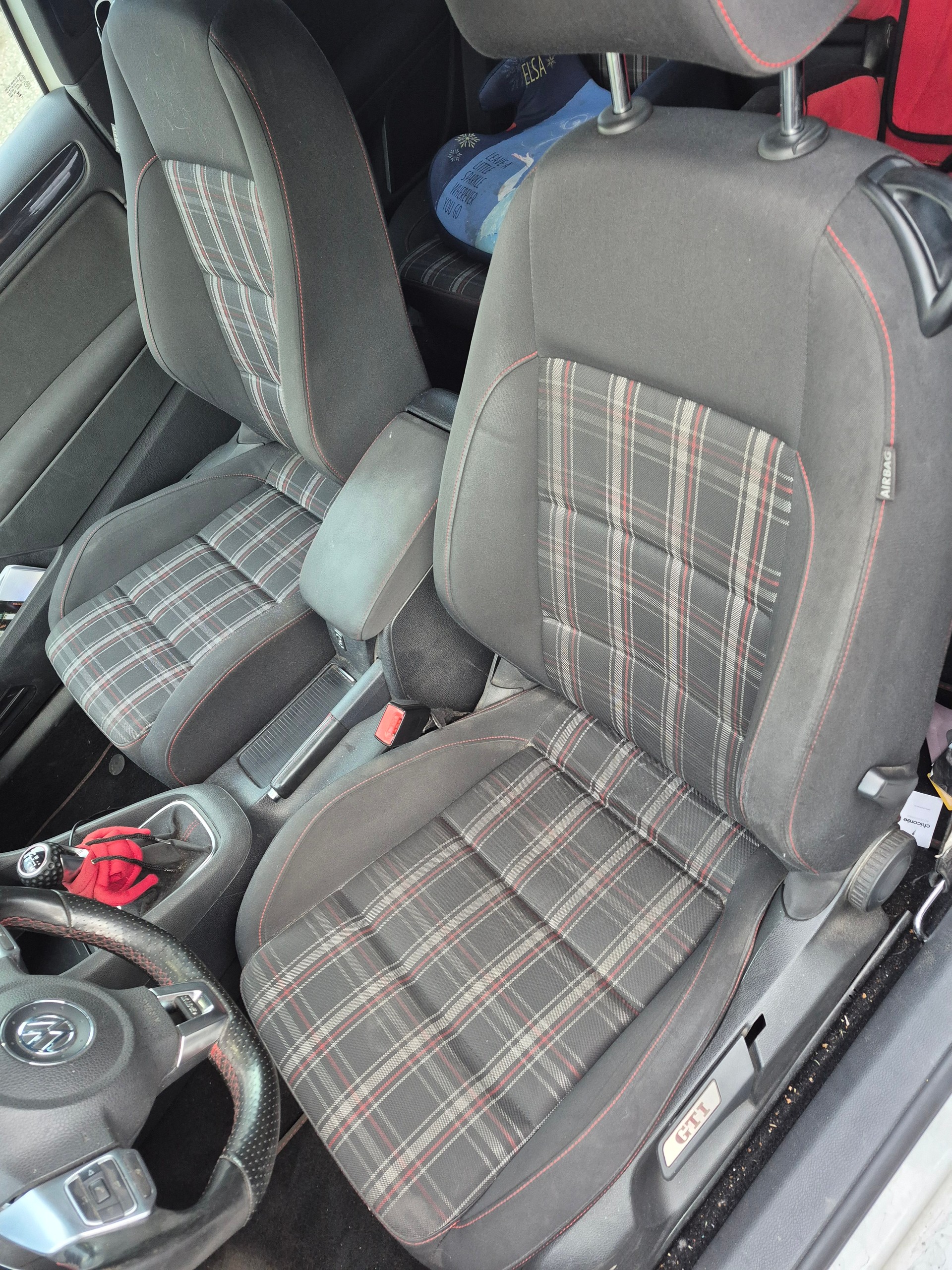 VW Gti-image-4