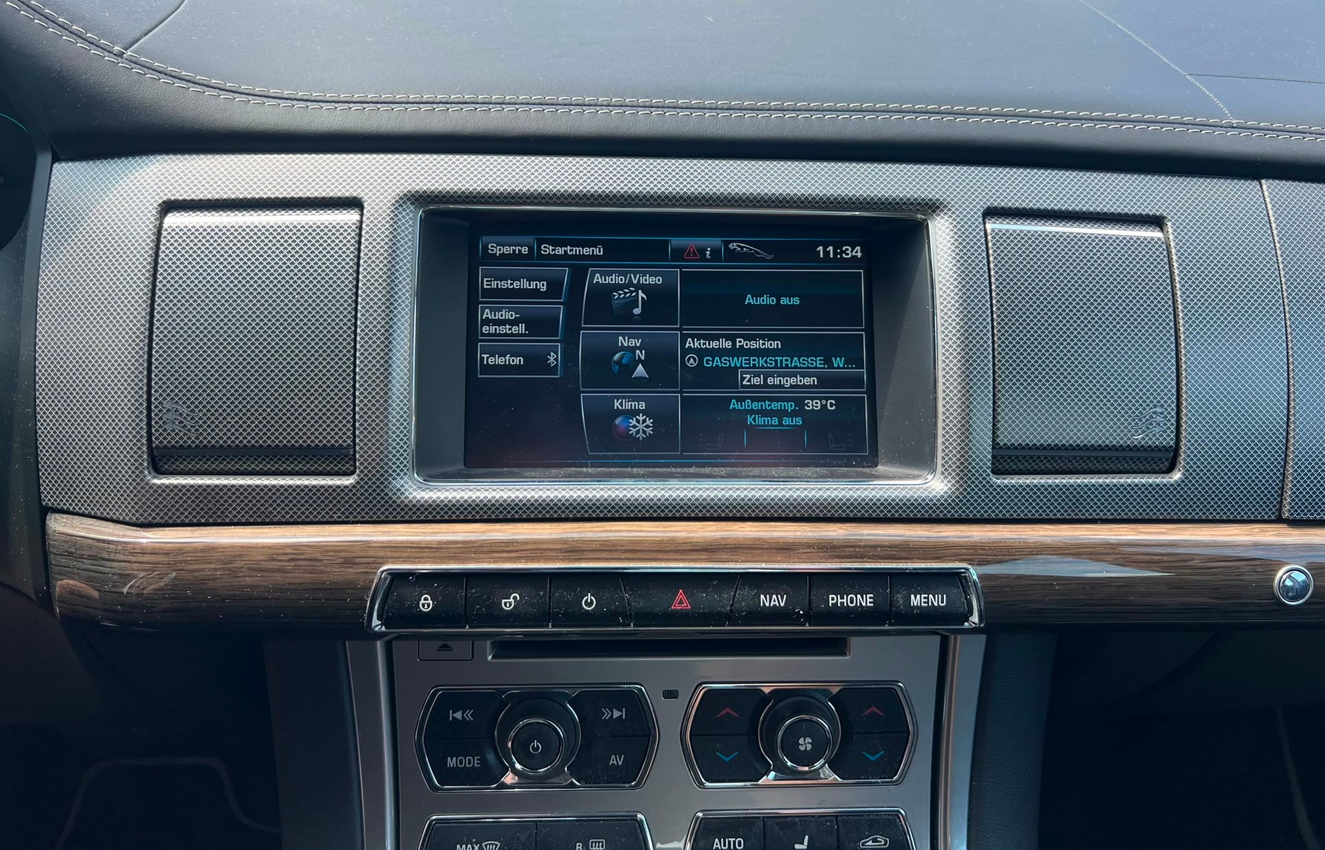 JAGUAR XF 5.0 V8 S/C XFR-image-8