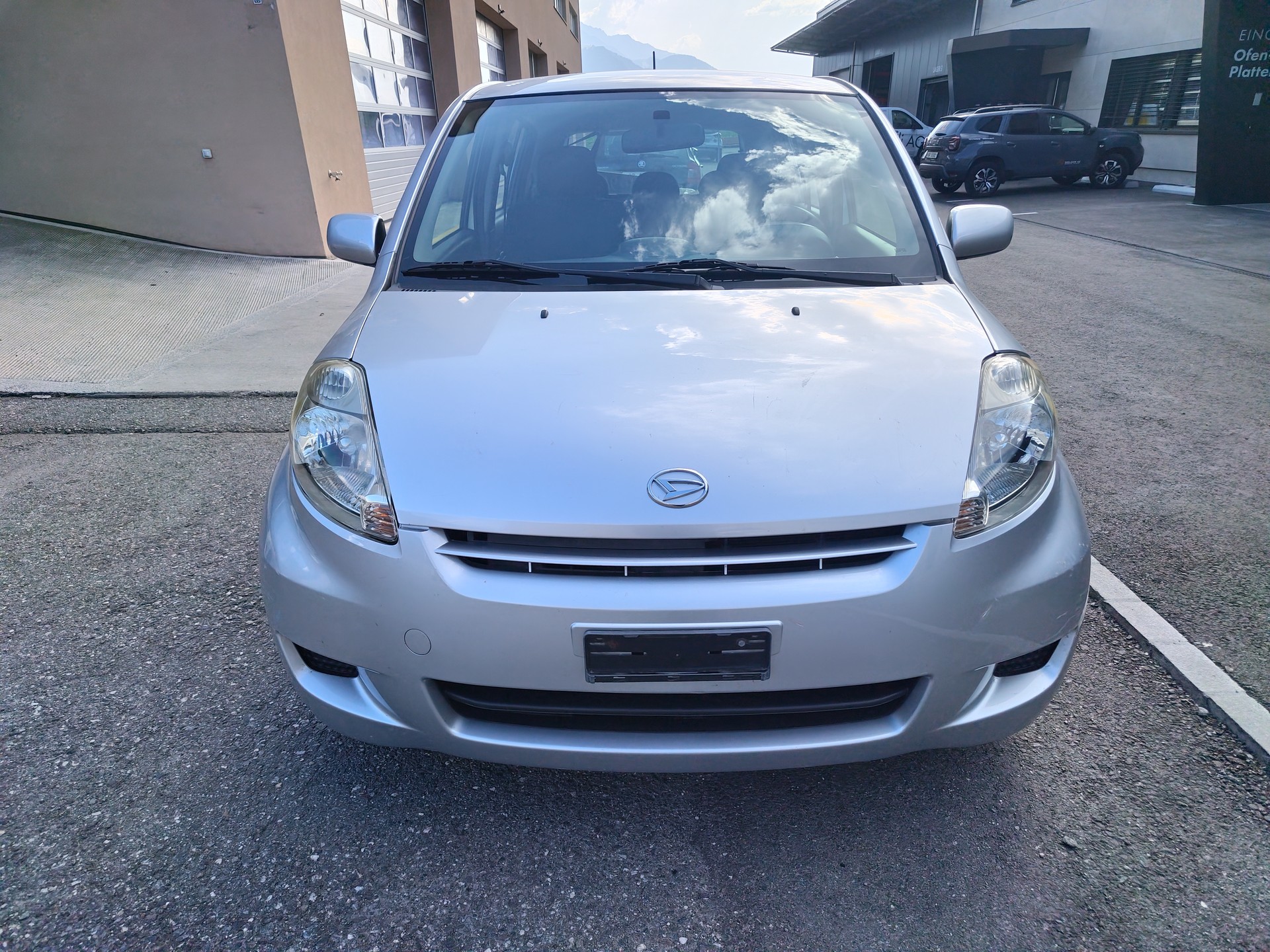 DAIHATSU Sirion 1.3 S Custom 4WD-image-0
