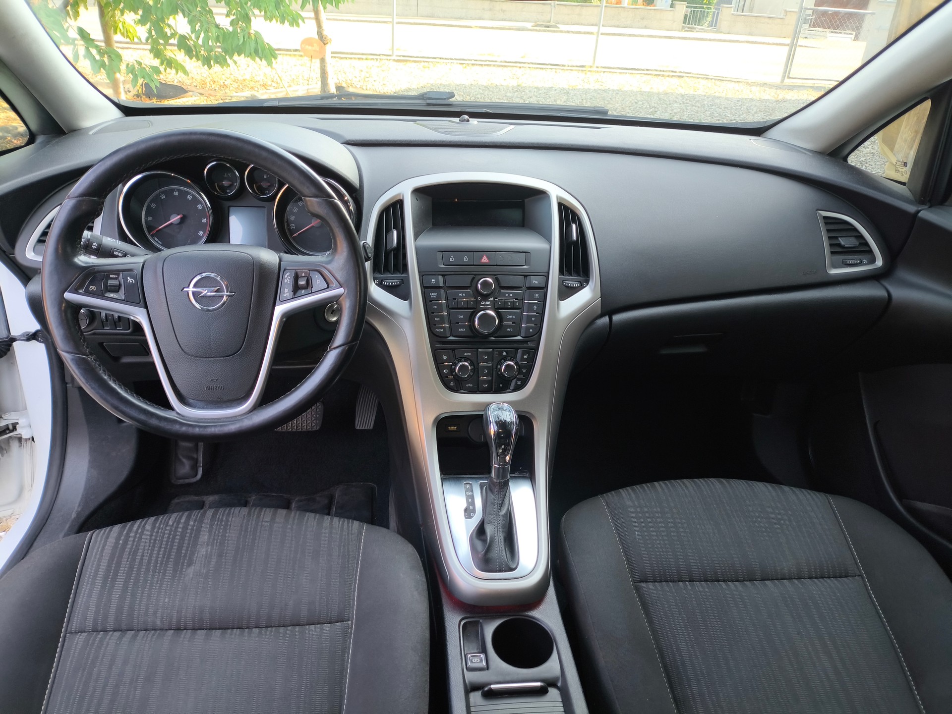 OPEL Astra ST 1.4i 16V Turbo Anniversary Ed. Aut.-image-10