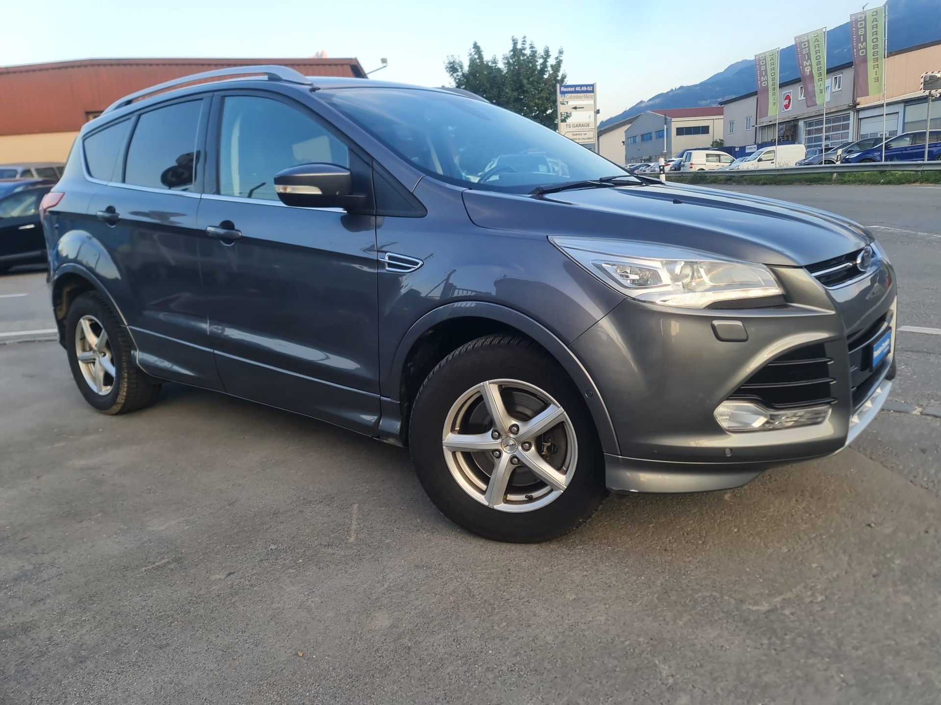 FORD Kuga 1.6 SCTi Titanium S 4WD Automatic-image-1