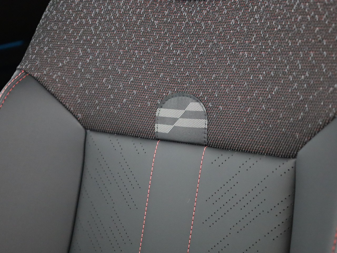 MINI Countryman SE ALL 4-image-14