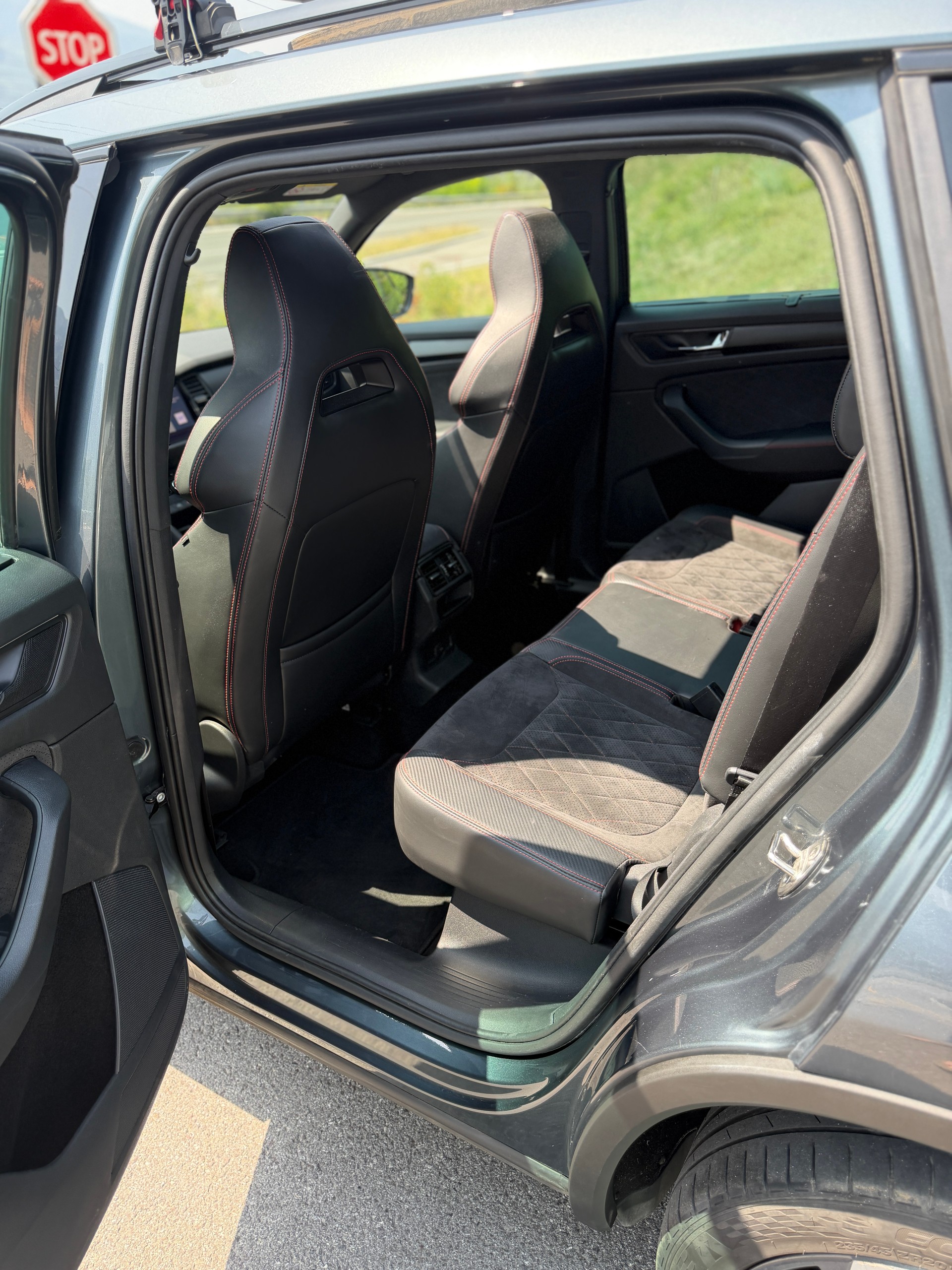 SKODA Kodiaq 2.0 Bi-TDI SCR RS 4x4 DSG-image-11