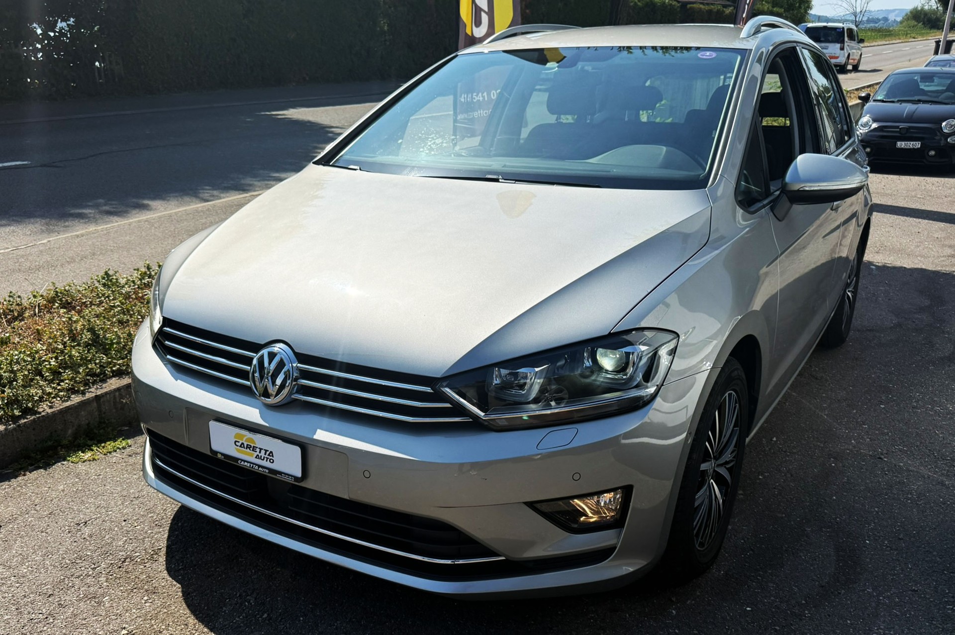 VW Golf Sportsvan 1.4 TSI Allstar DSG-image-2