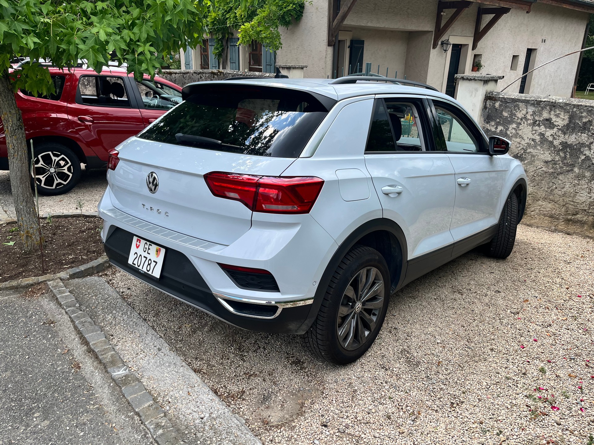 VW 1.0 TSI Advance-image-1