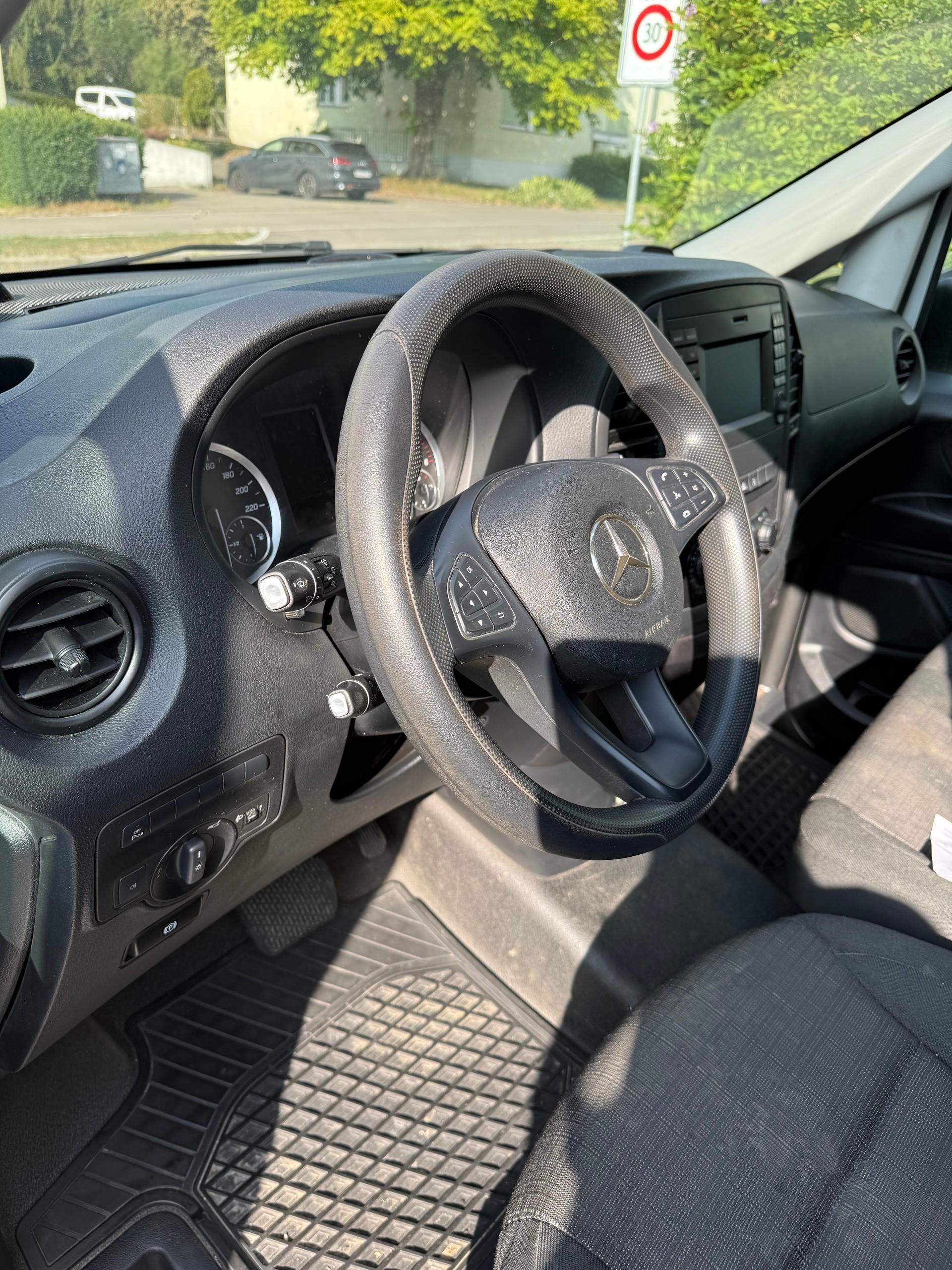 MERCEDES-BENZ Vito 114 CDI Lang 7G-Tronic-image-10