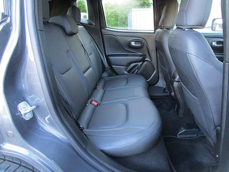 JEEP Renegade 1.5 MHEV Swiss Limited-image-7