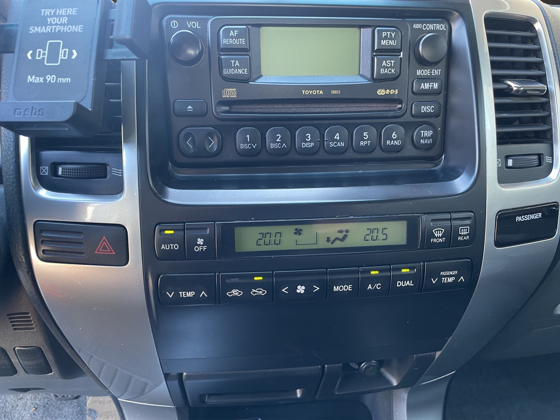TOYOTA Land Cruiser 3.0 TD Luna-image-11