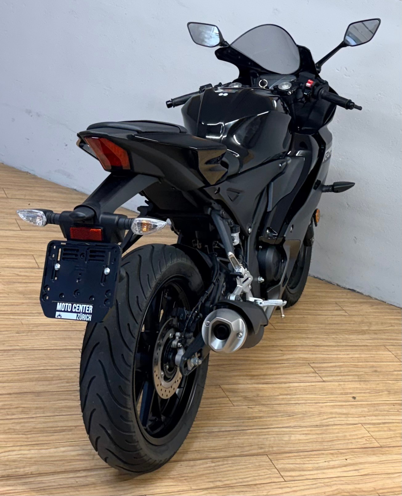 YAMAHA YZF-R 125 ABS-showroom-element-2