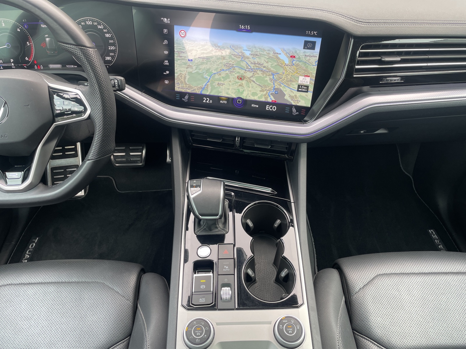 VW Touareg 3.0 TDI R Line Tiptronic-image-17