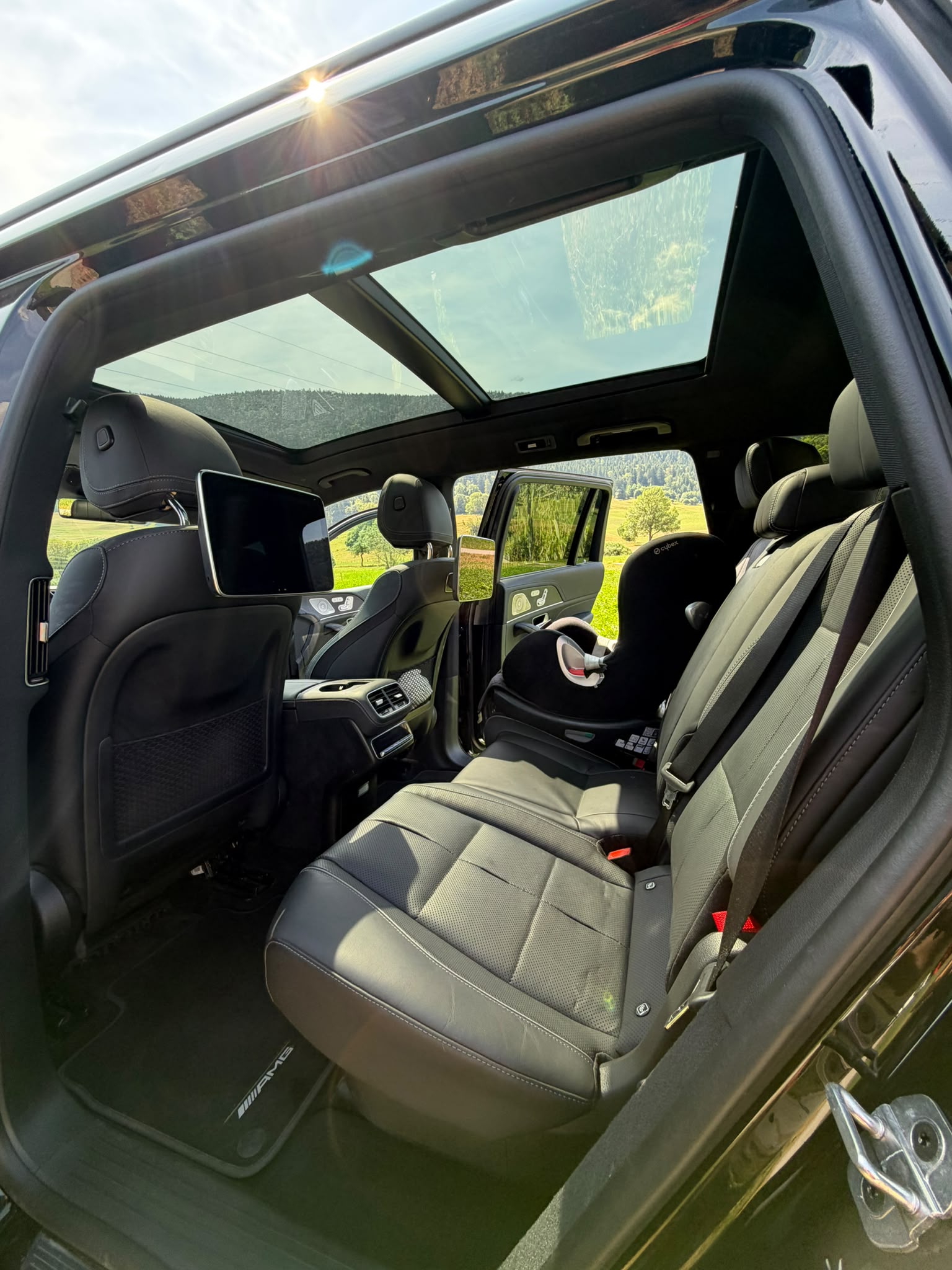 MERCEDES-BENZ GLS 580 AMG Line 4matic-image-6
