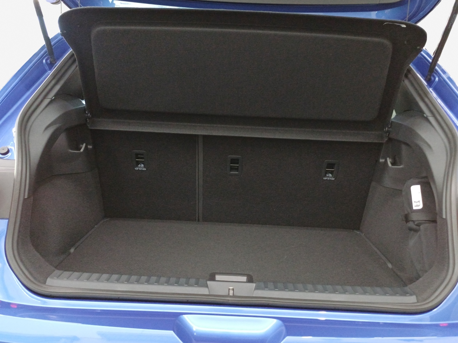 VW ID.Polo 52 kWh Style Edition One Plus-image-12