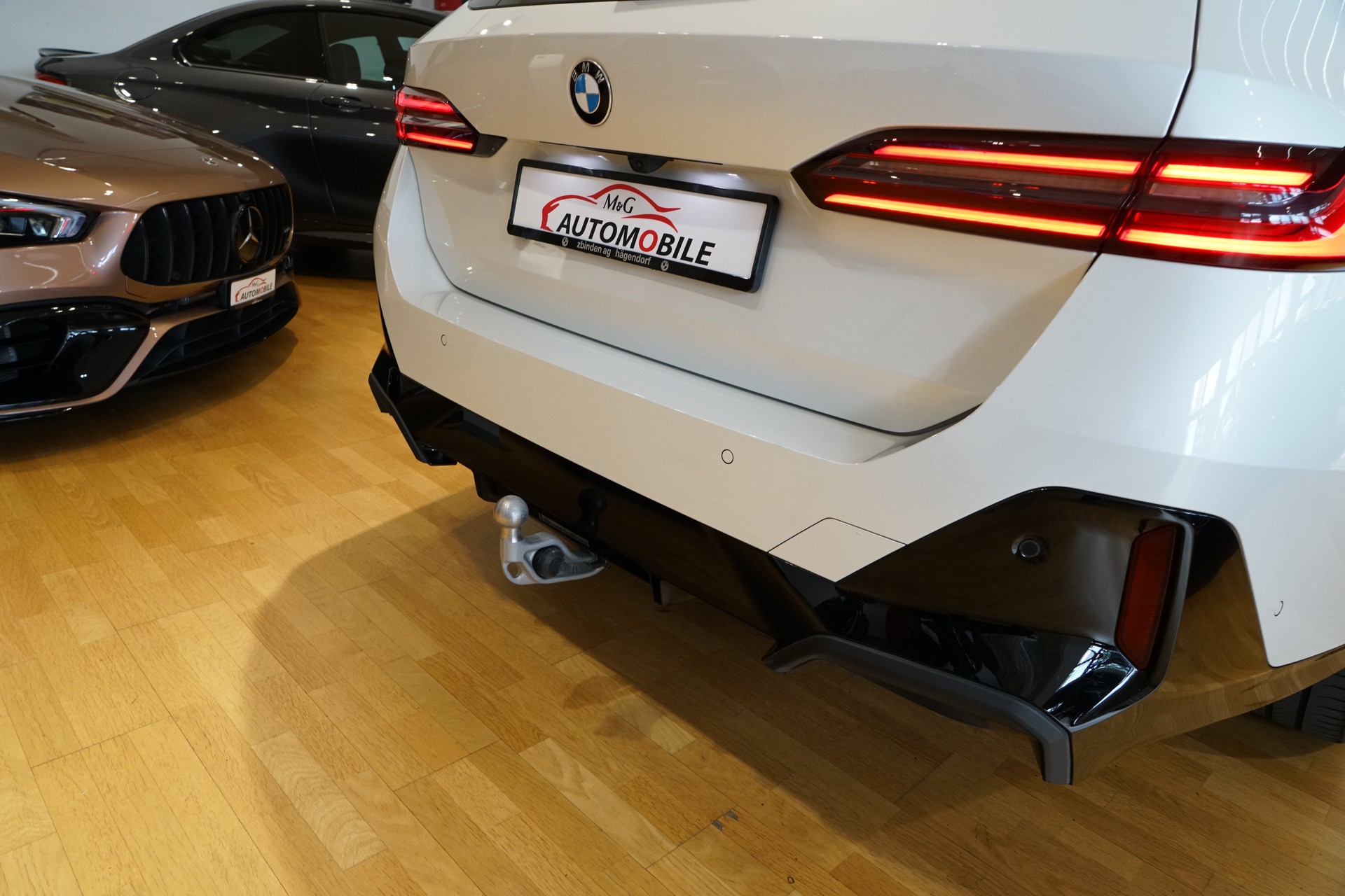 BMW 520d xDrive 48V Touring M Sport Pro Steptronic-image-7