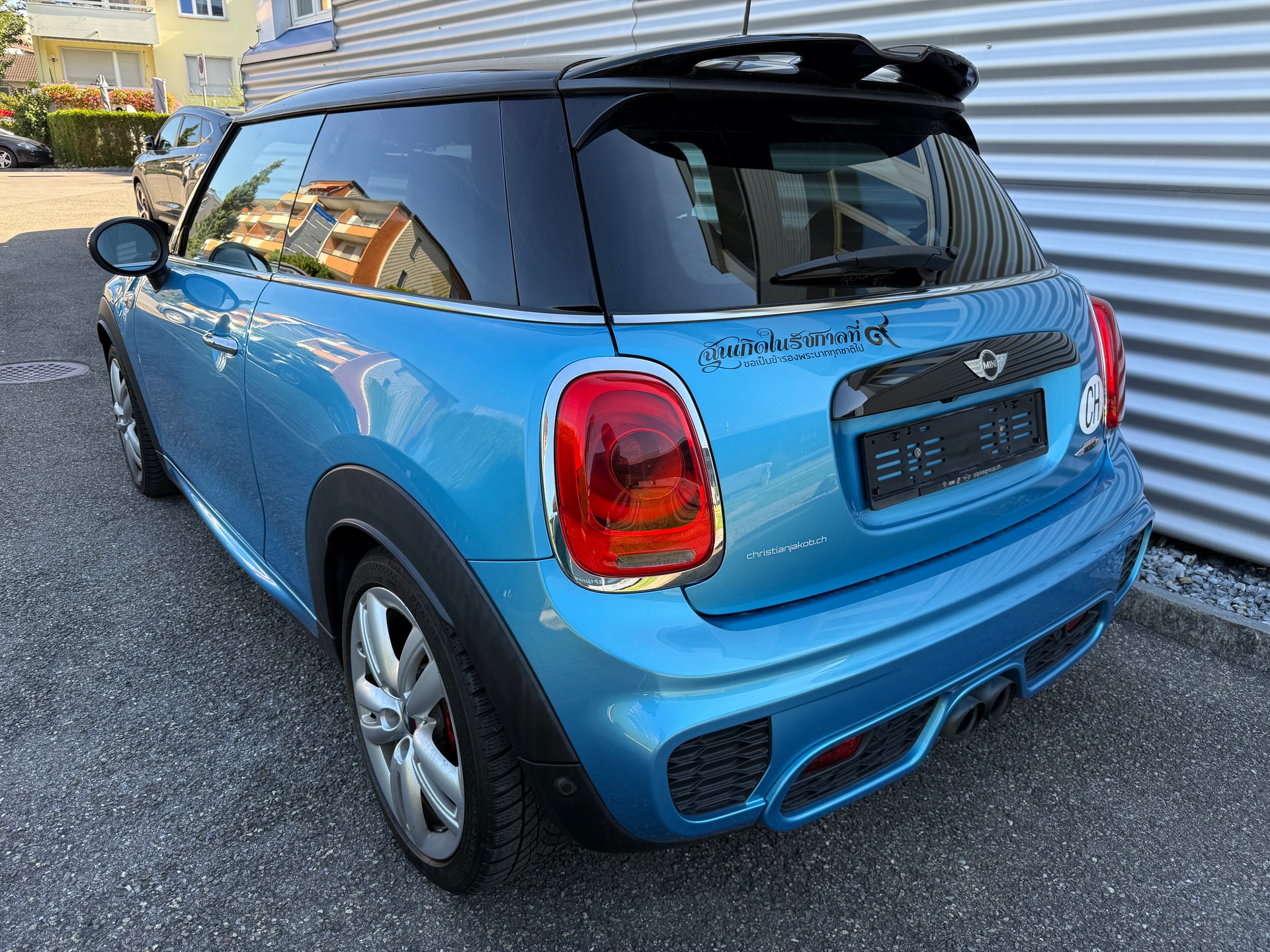 MINI Cooper John Cooper Works-image-1