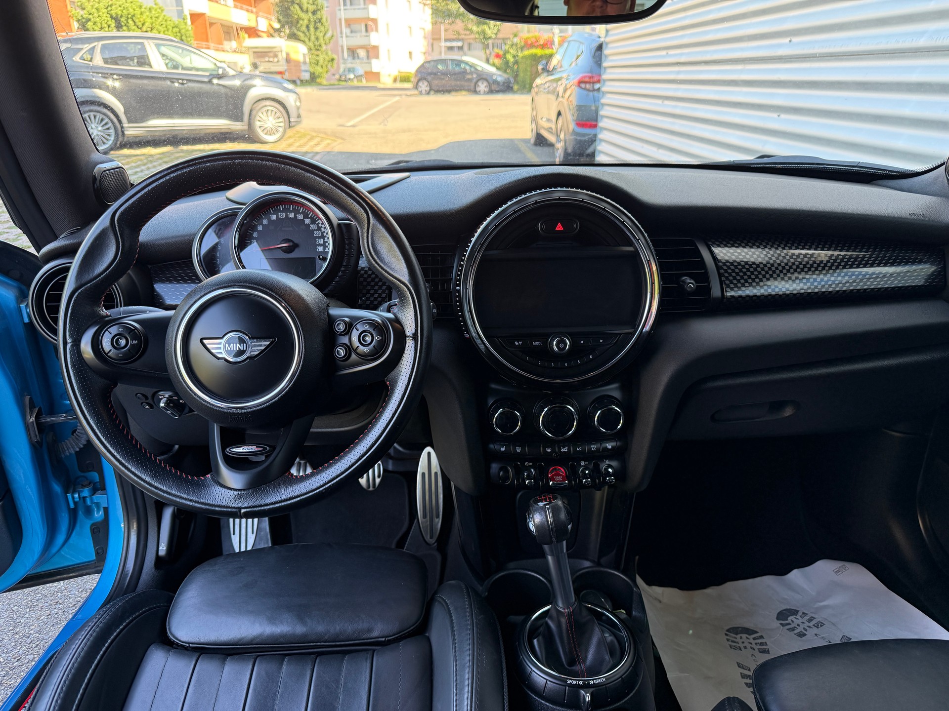 MINI Cooper John Cooper Works-image-5
