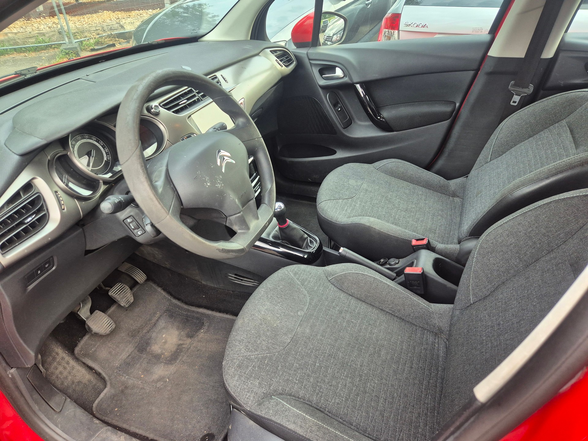 CITROEN C3 1.6 16V BlueHDi Attraction-image-6