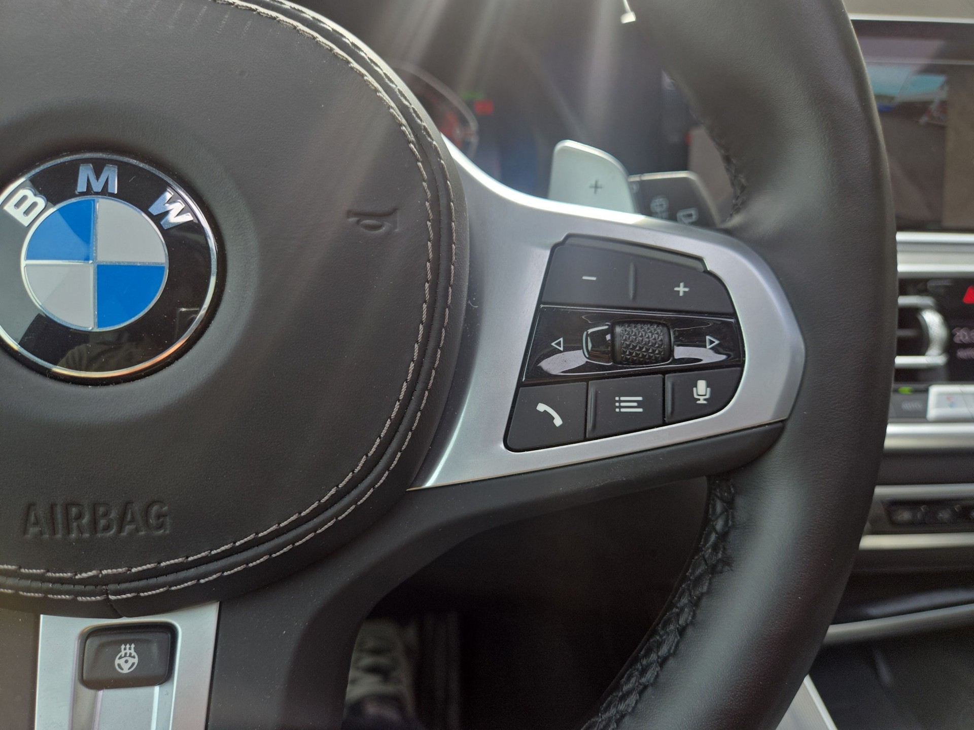 BMW X5 xDrive 48V 30d M Sport Steptronic-image-14