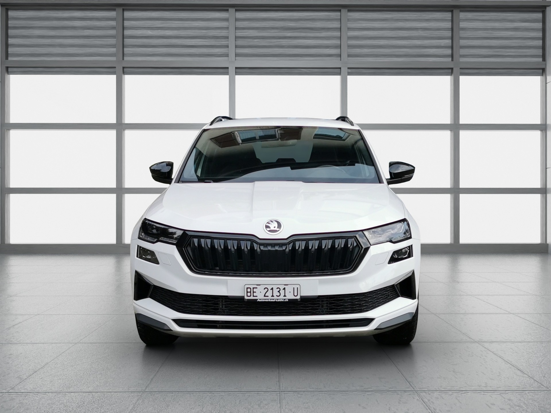 SKODA Karoq 2.0 TDI CR Sport Line 4x4 DSG-image-4