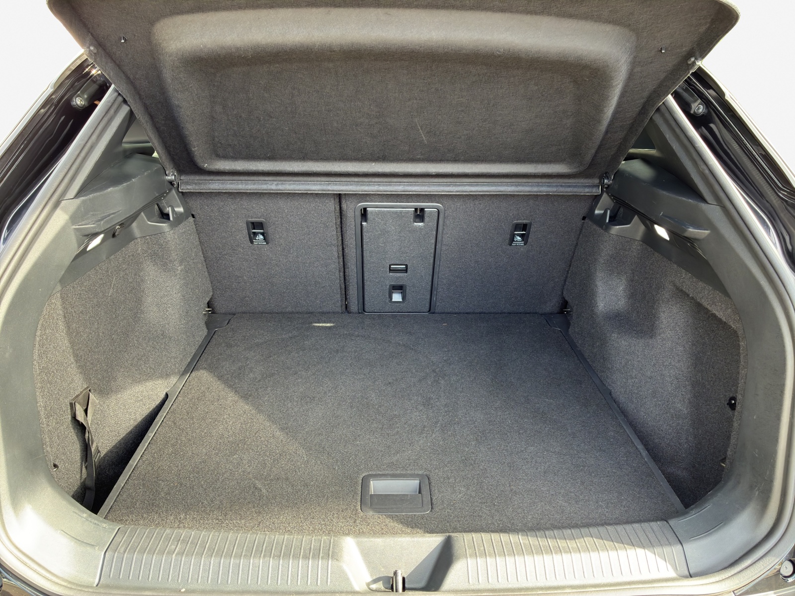 VW ID.4 Pro Performance 77 kWh-image-13