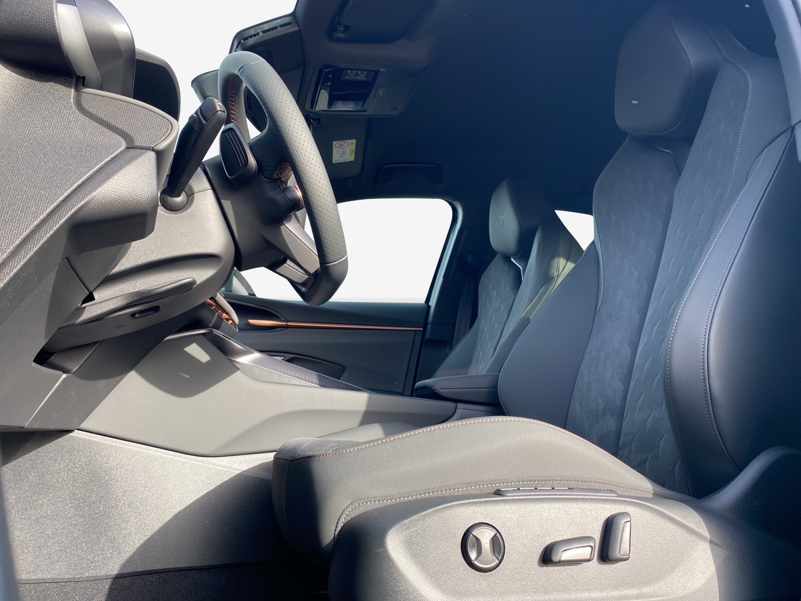 CUPRA Terramar 1.5 eHybrid DSG-image-7