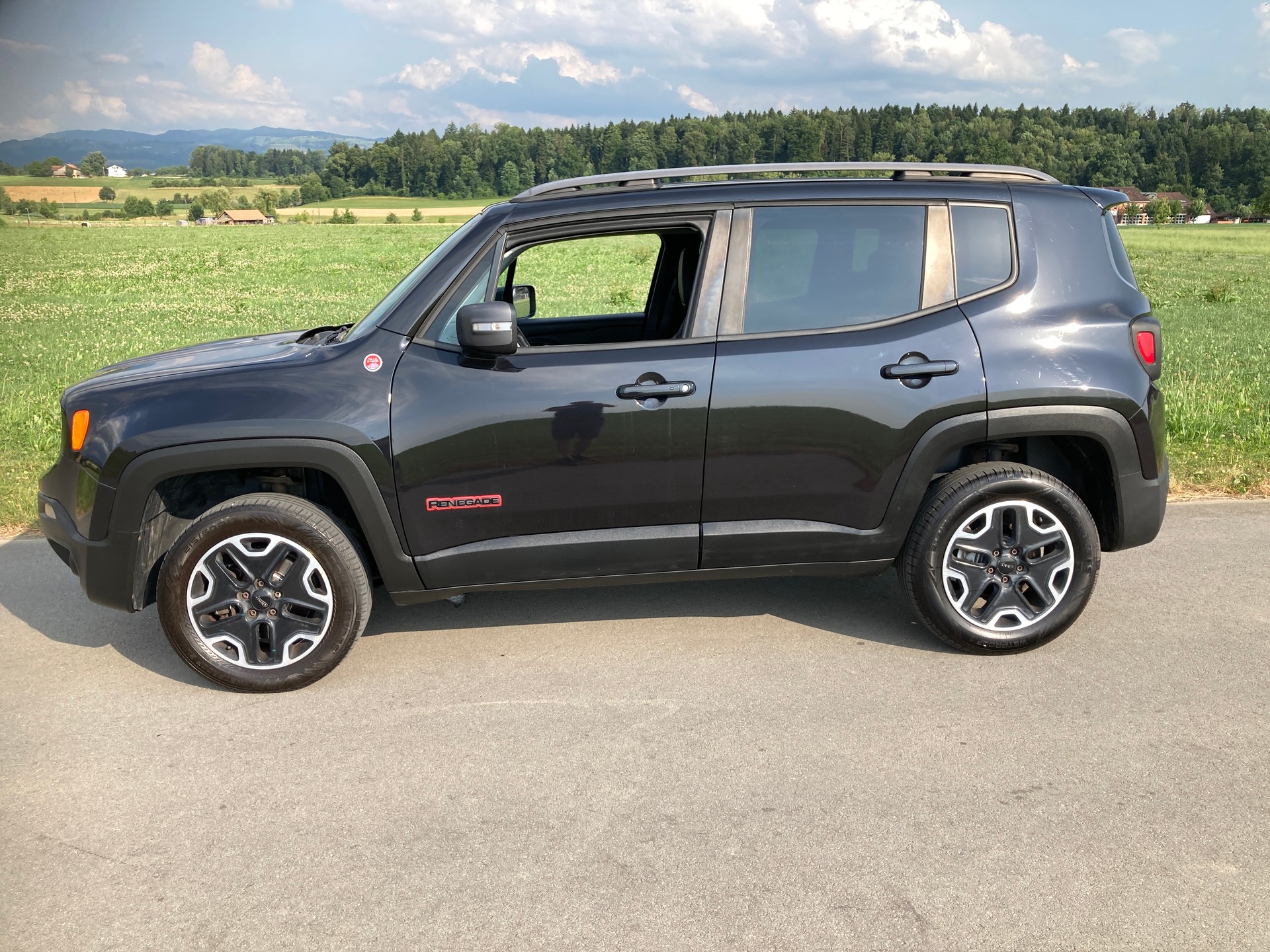 JEEP Renegade 2.0 CRD Trailhawk AWD + Low Range 9ATX-image-4