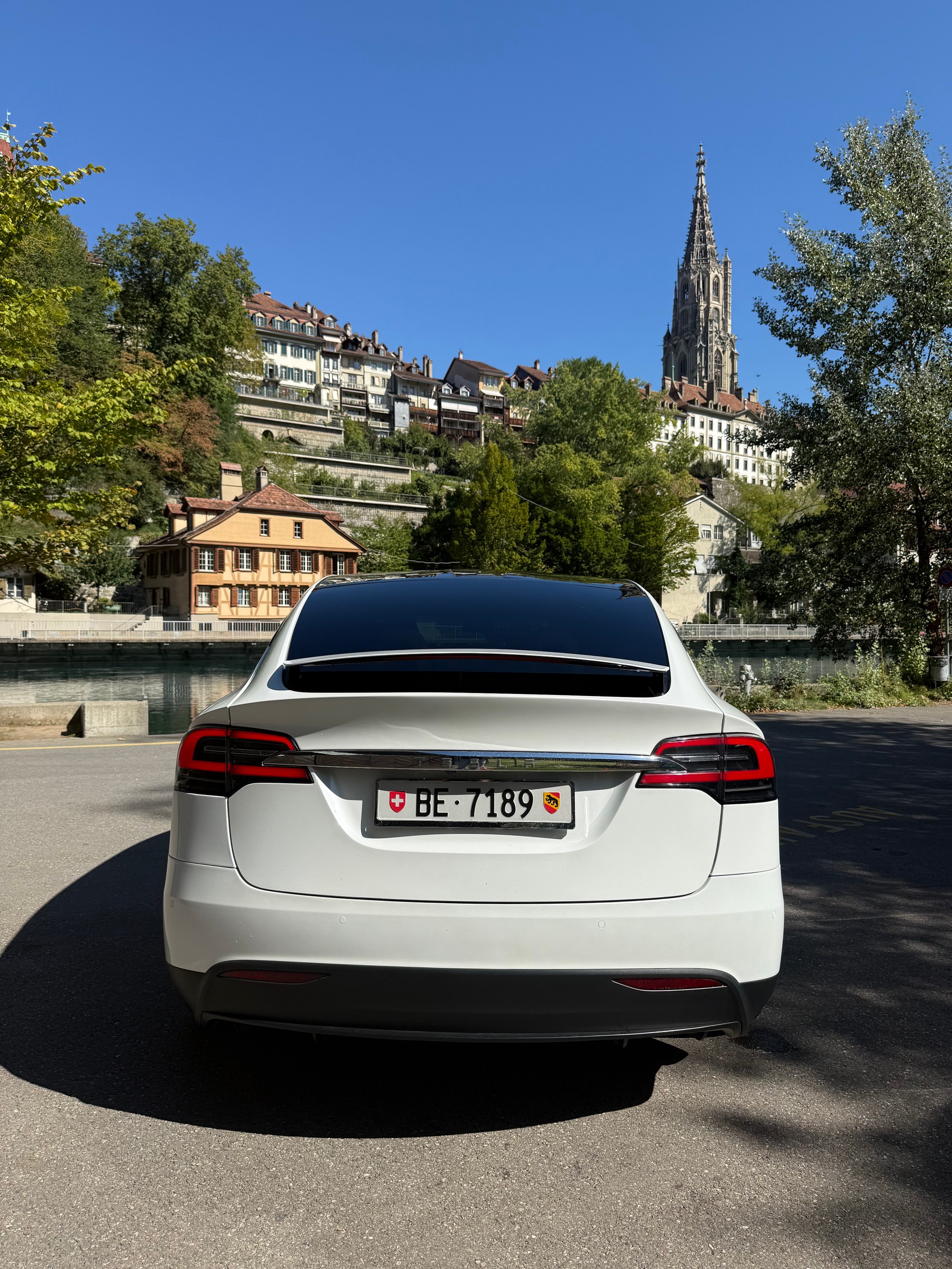 TESLA 90 D-image-3