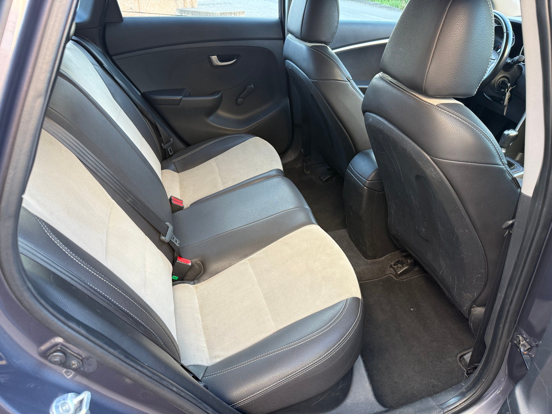 HYUNDAI i30 Wagon 1.4 Pica-image-12