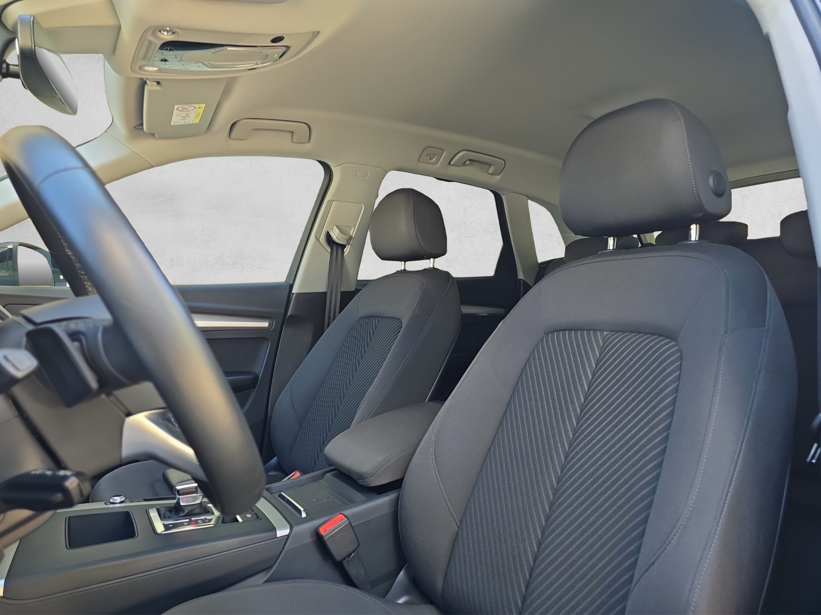 AUDI Q5 40 TDI advanced quattro S-tronic AHK 2.4t-image-9