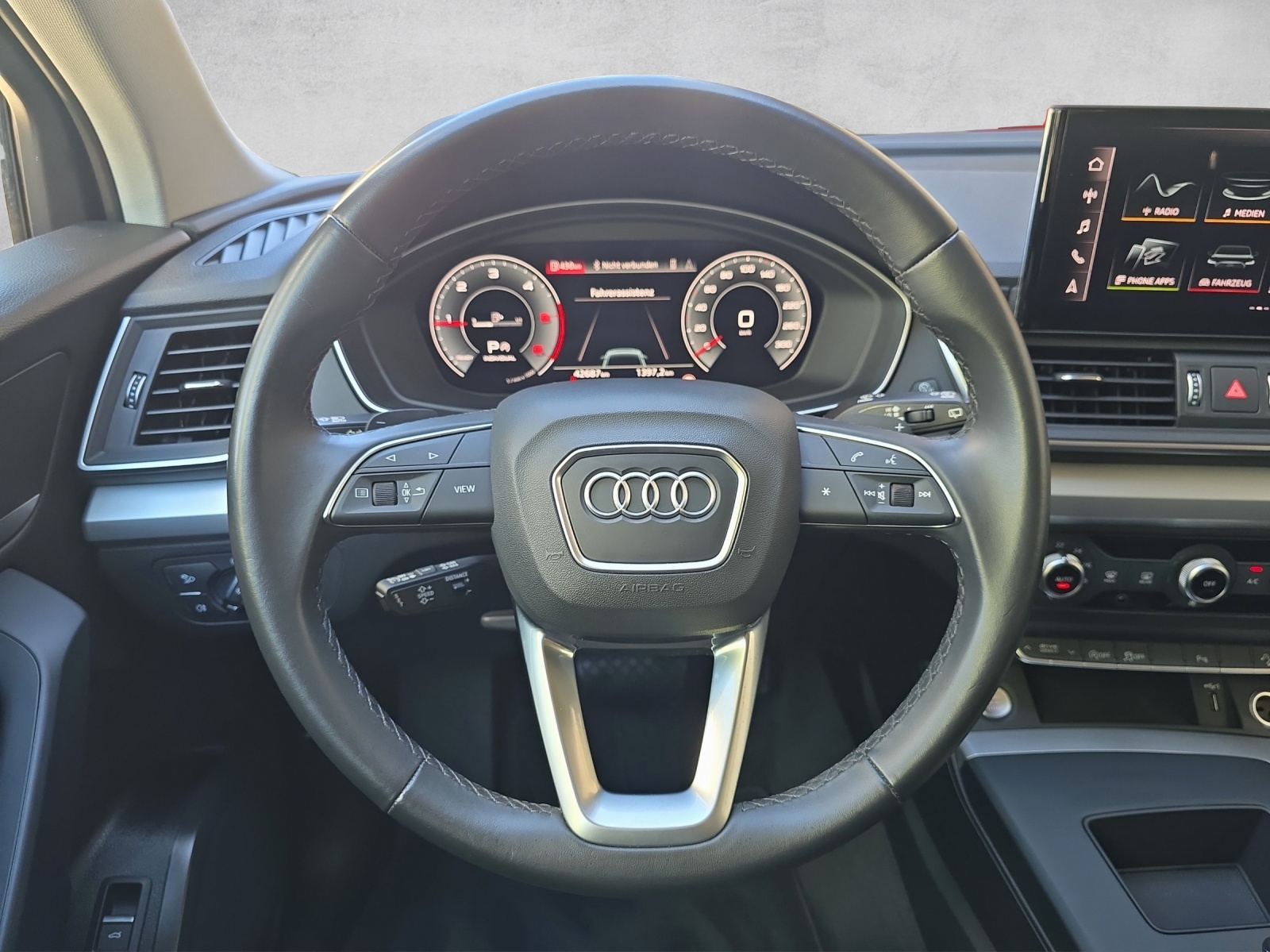 AUDI Q5 40 TDI advanced quattro S-tronic AHK 2.4t-image-6