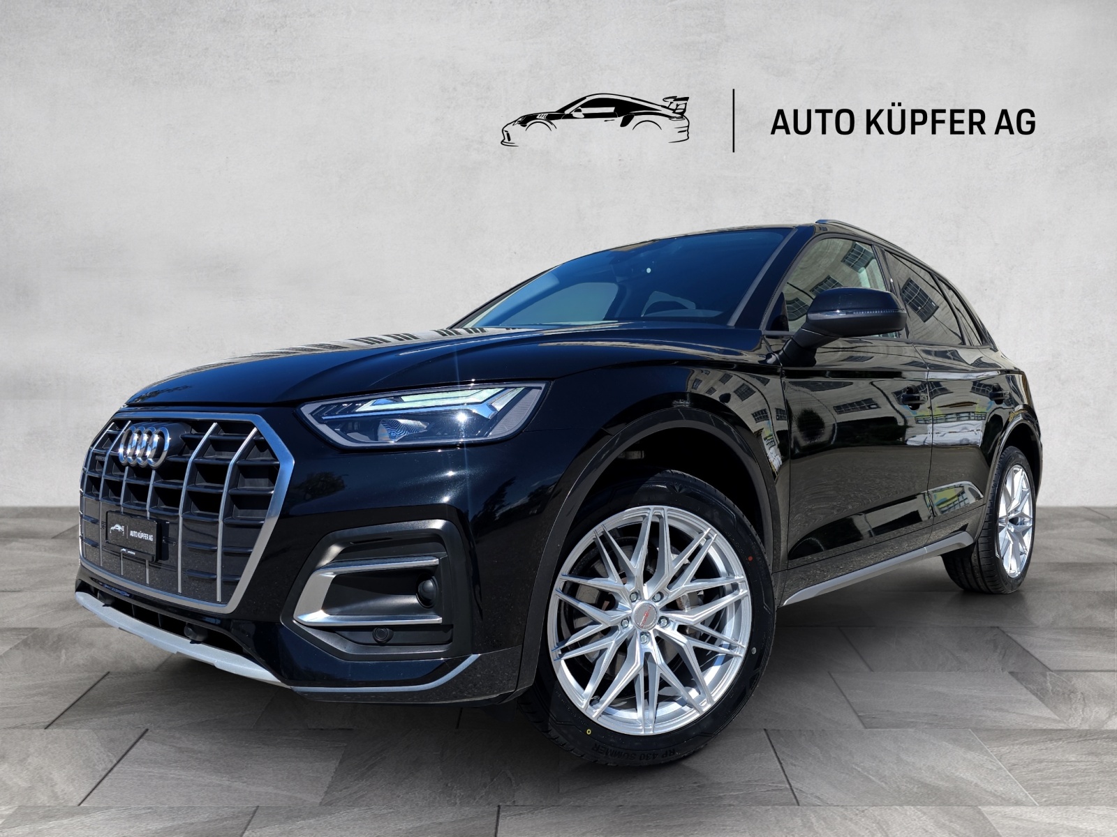 AUDI Q5 40 TDI advanced quattro S-tronic AHK 2.4t-image-0