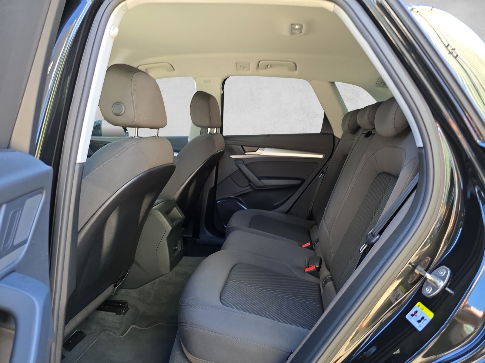 AUDI Q5 40 TDI advanced quattro S-tronic AHK 2.4t-image-10