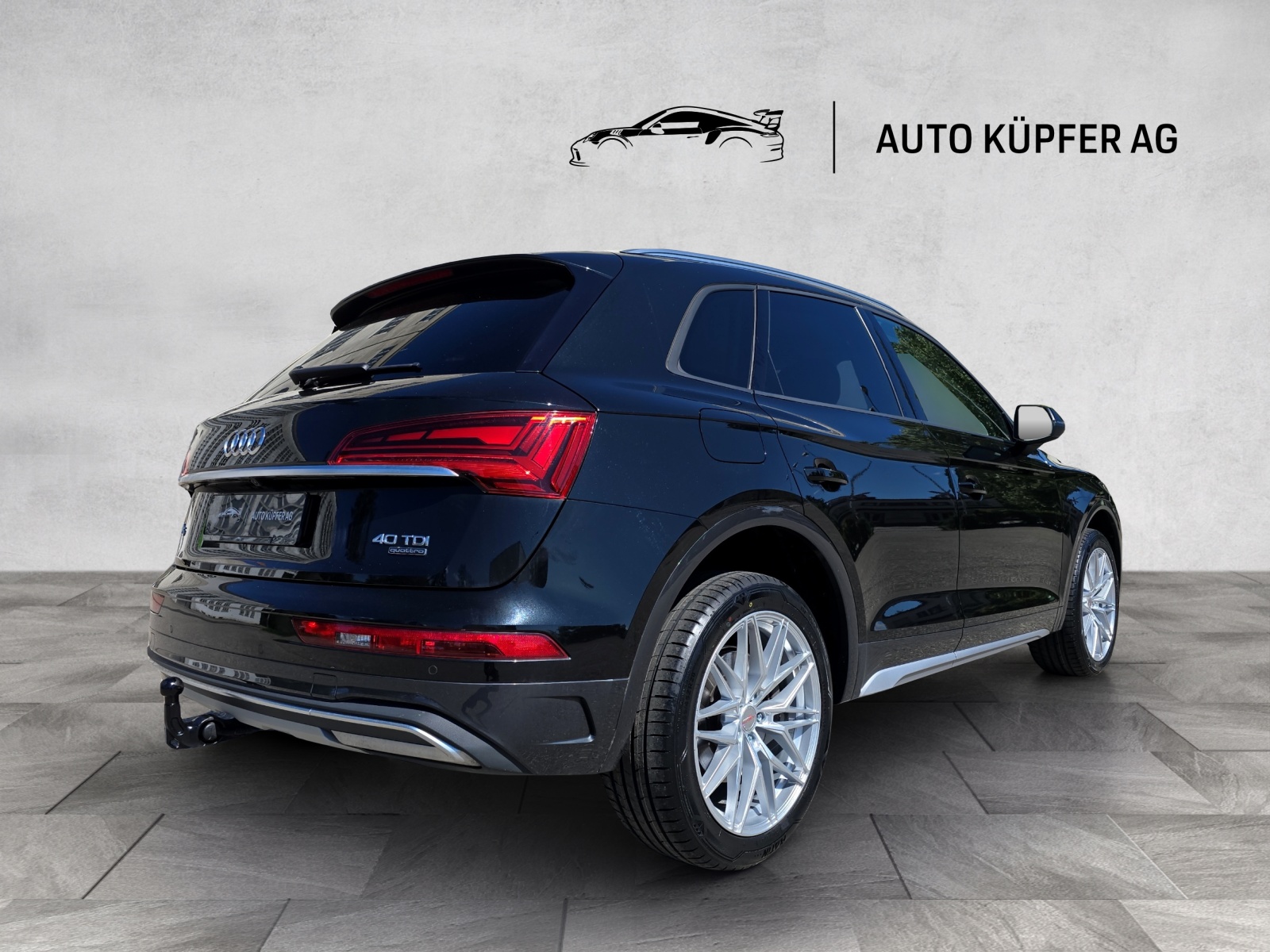 AUDI Q5 40 TDI advanced quattro S-tronic AHK 2.4t-image-3