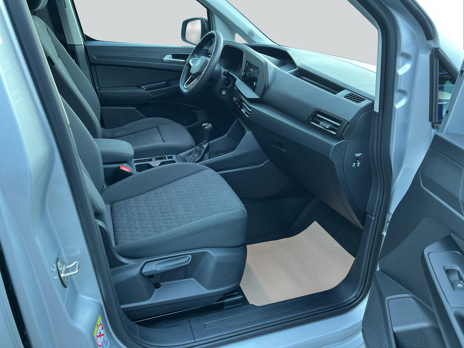 VW Caddy Maxi 2.0 TDI Life 4Motion-image-10