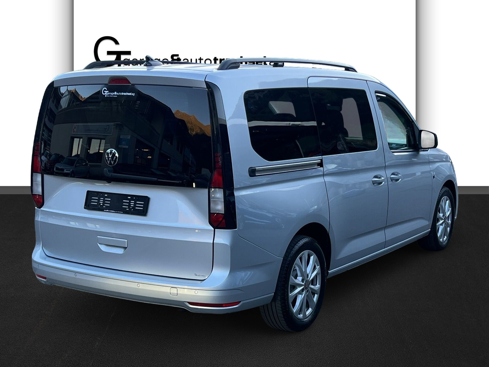 VW Caddy Maxi 2.0 TDI Life 4Motion-image-4