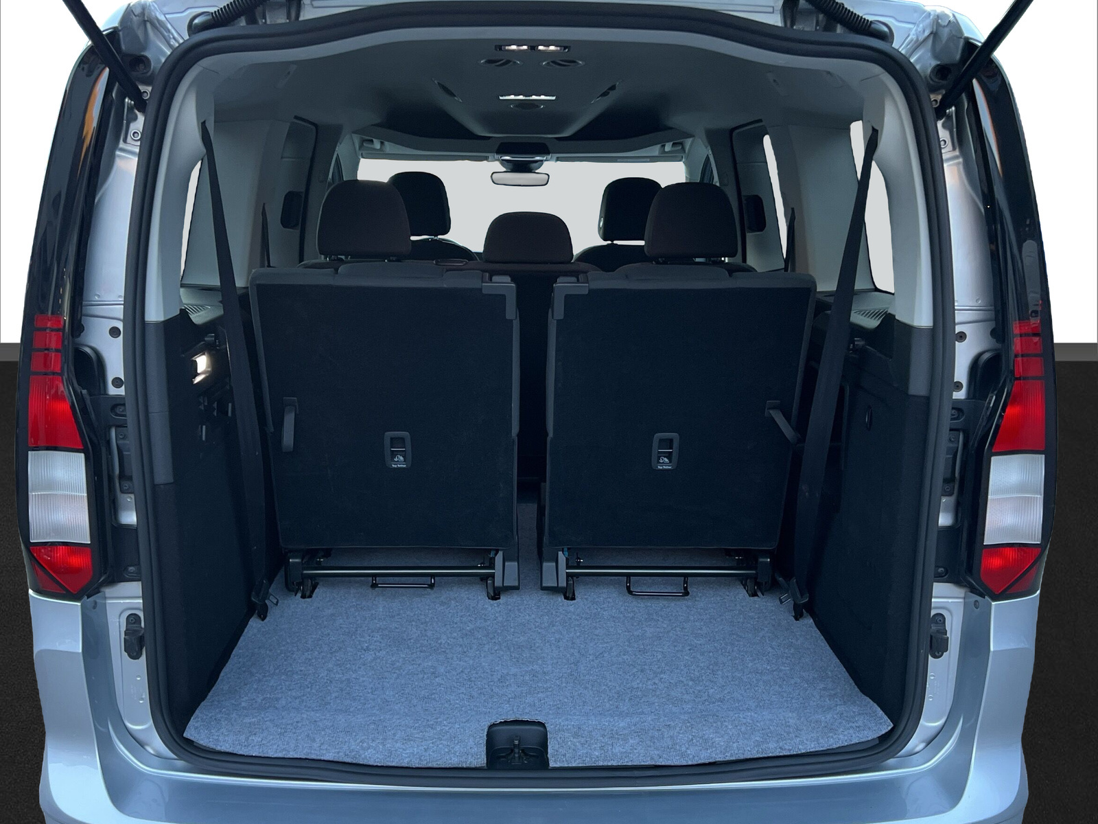 VW Caddy Maxi 2.0 TDI Life 4Motion-image-18